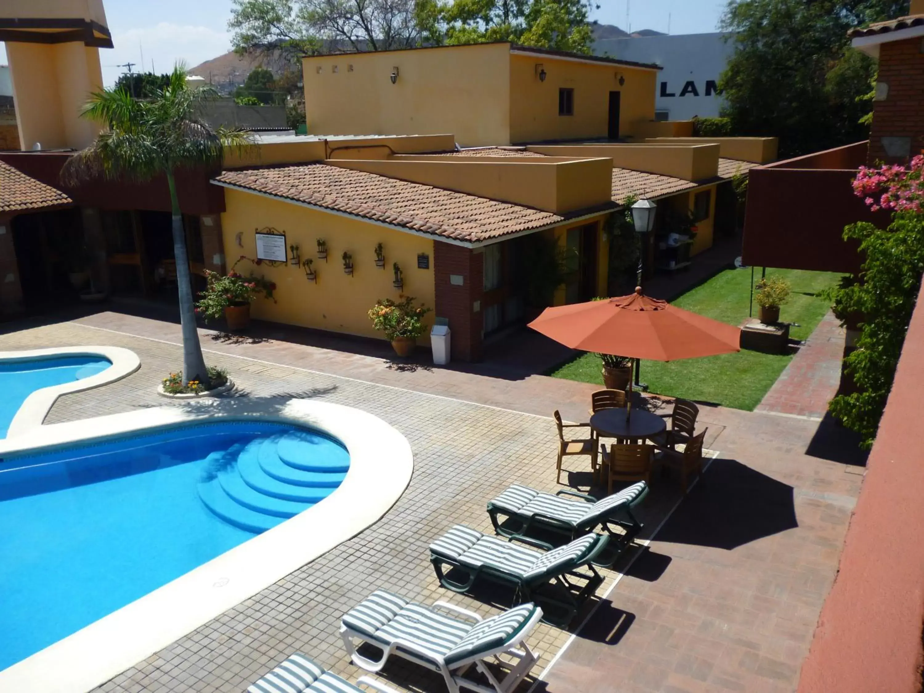 Swimming pool, Pool View in Hotel Hacienda