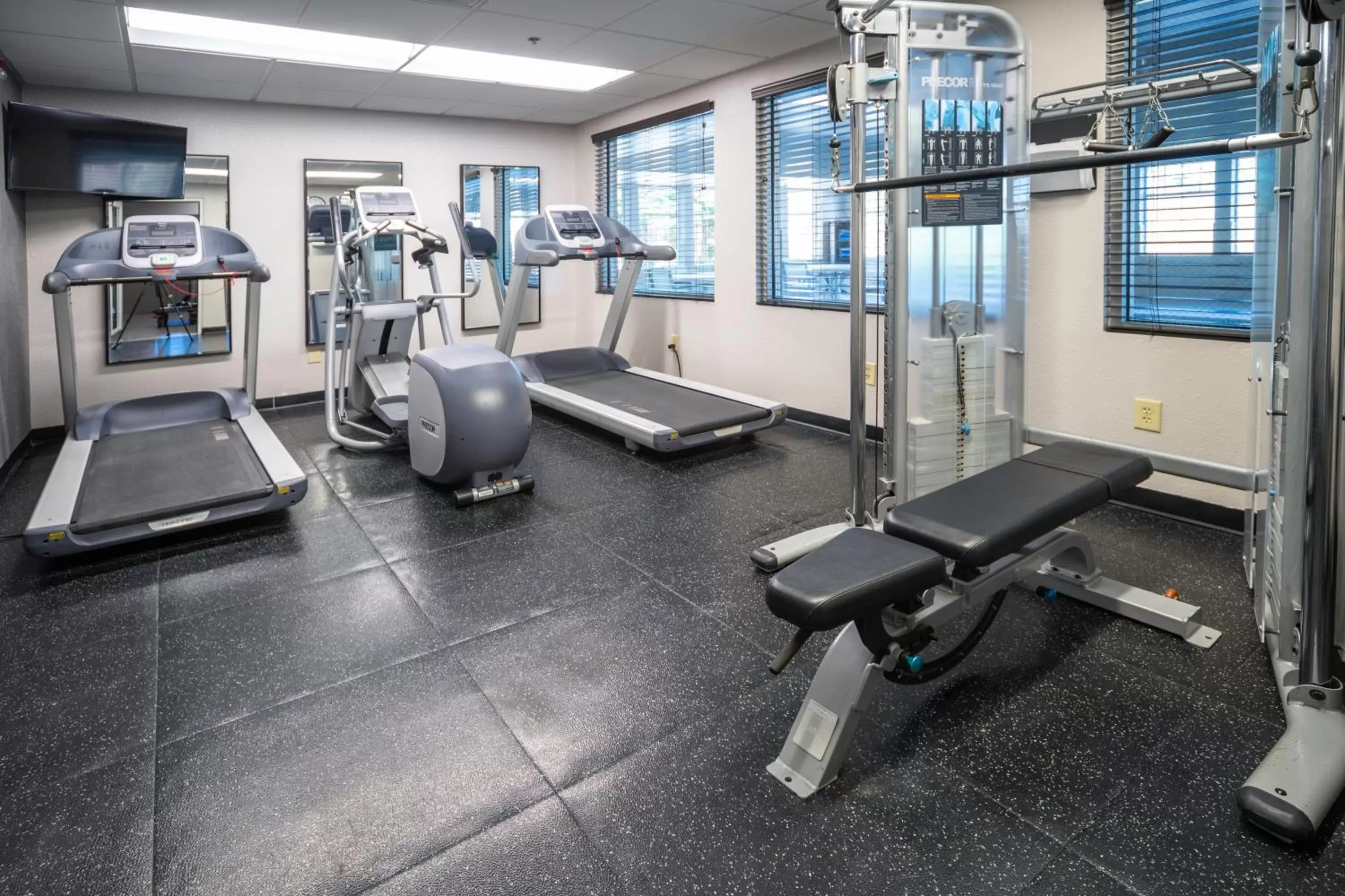 Fitness centre/facilities, Fitness Center/Facilities in Country Inn & Suites by Radisson, Stone Mountain, GA
