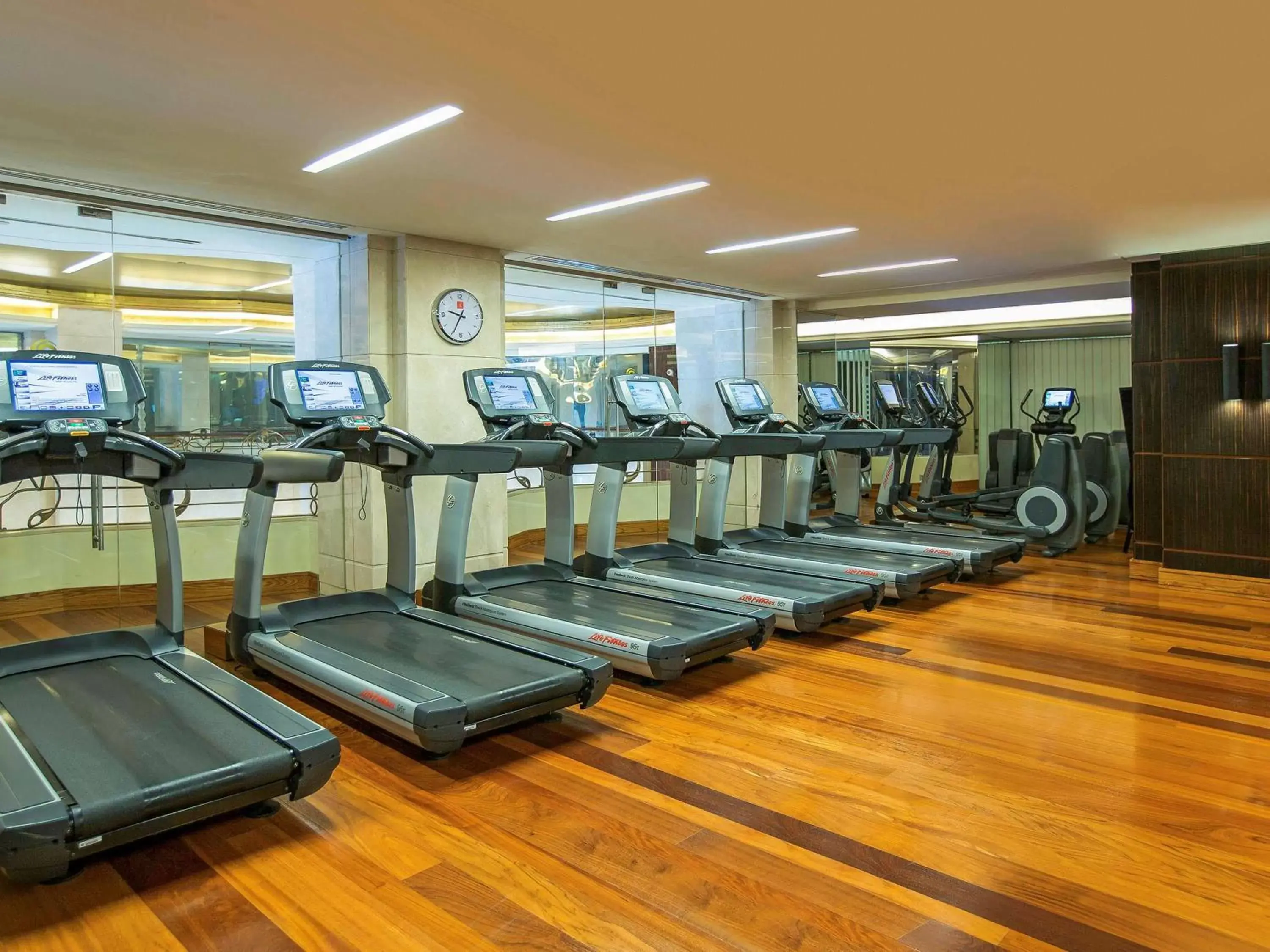 Fitness centre/facilities, Fitness Center/Facilities in La Cigale Hotel Managed by Accor