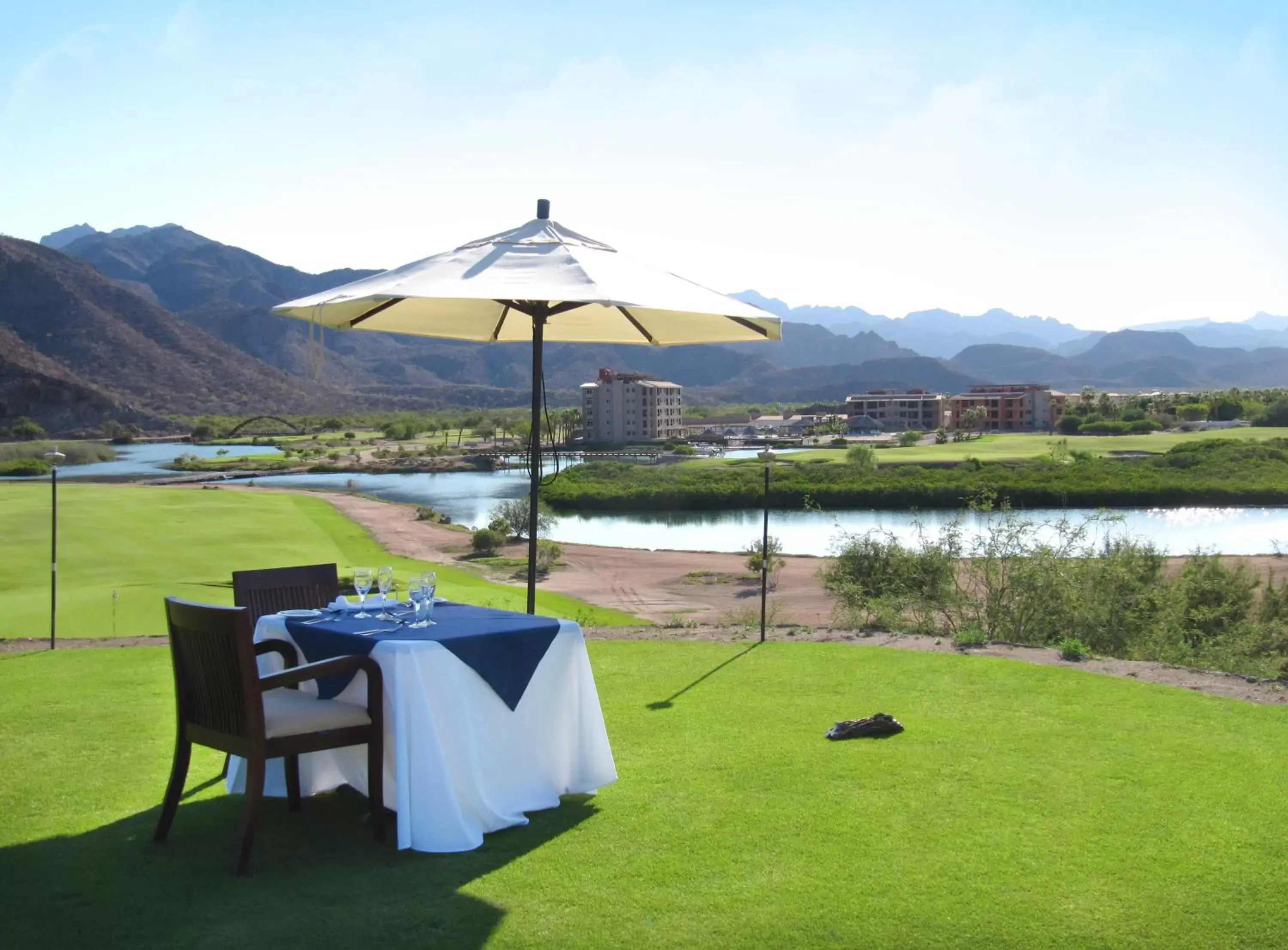 Food and drinks in Loreto Bay Golf Resort & Spa at Baja
