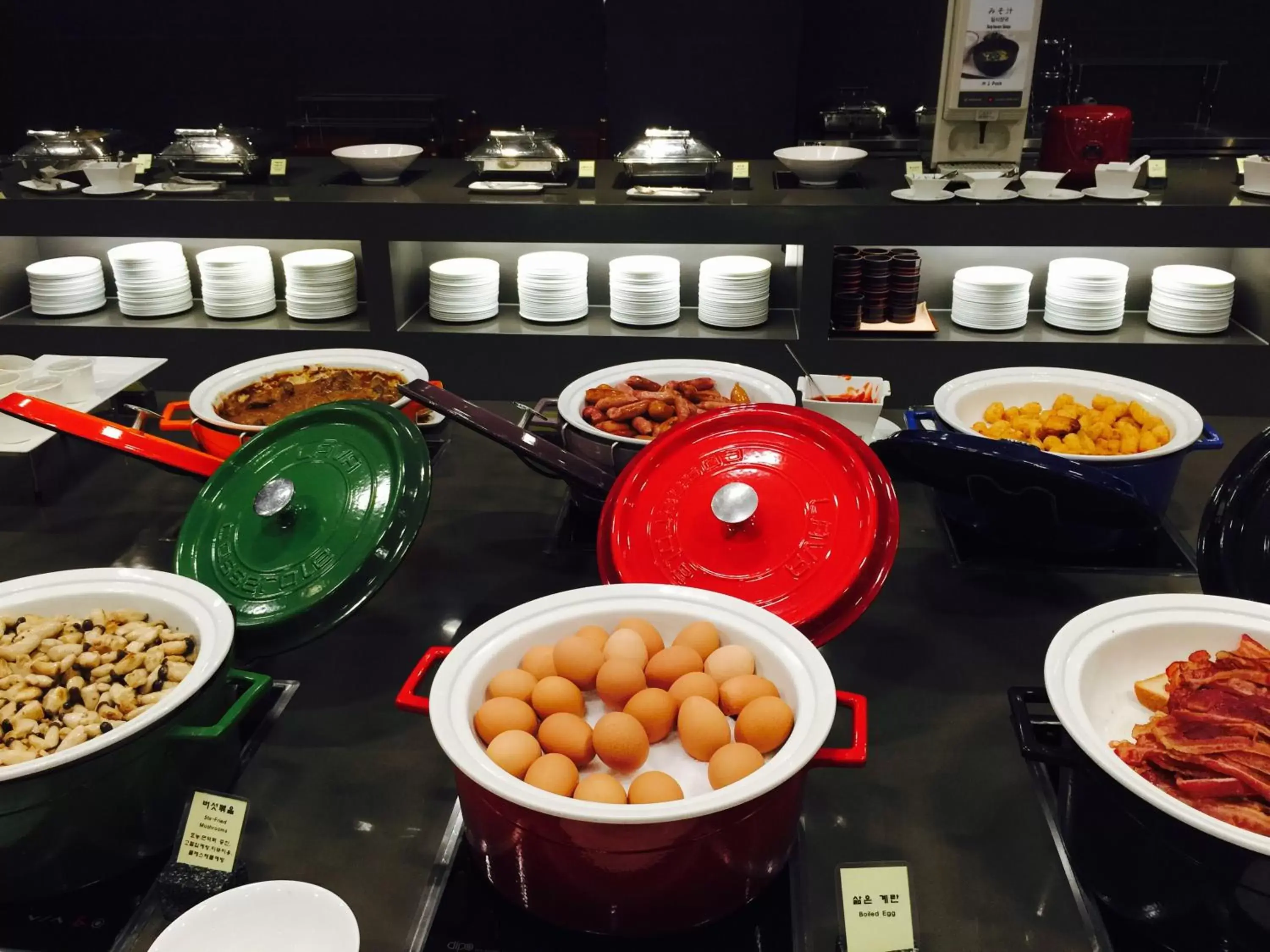 Restaurant/places to eat in Seoul Garden Hotel