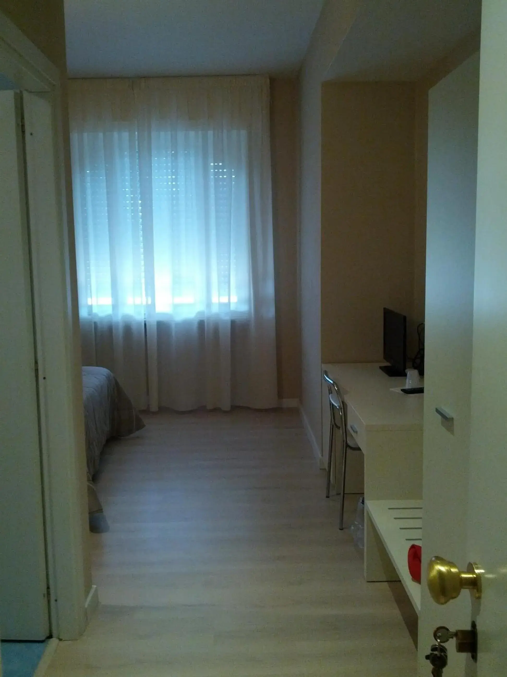 Bedroom, Seating Area in Hotel Cremona Viale