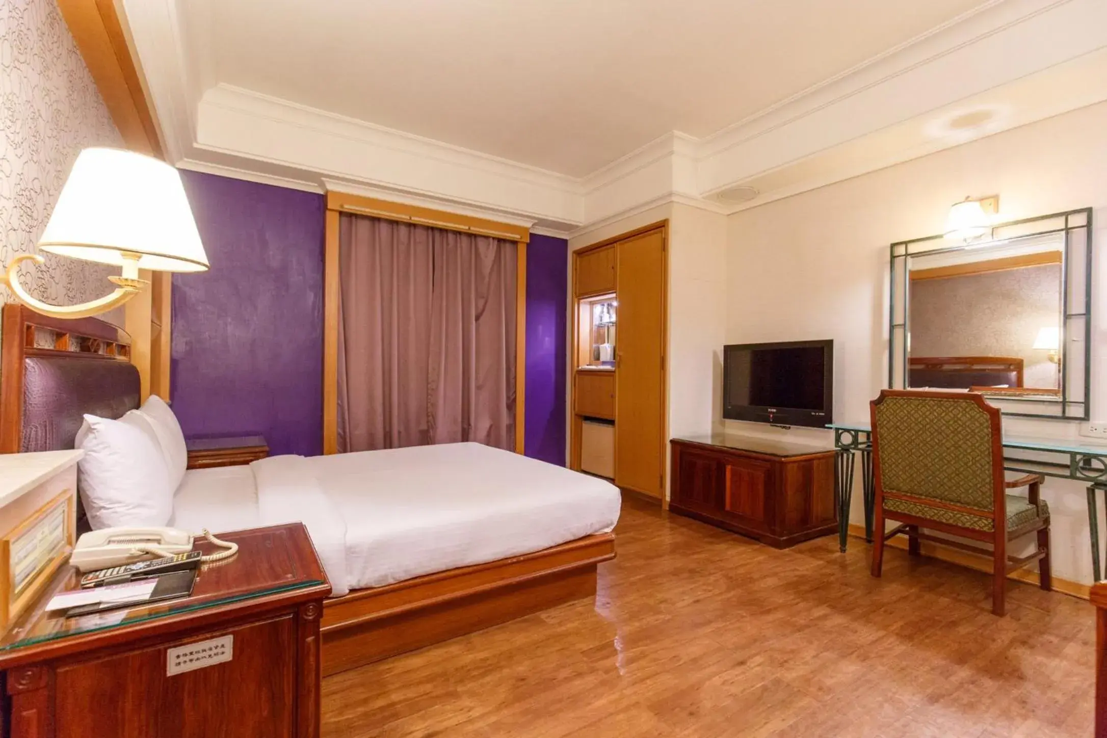 Bed in SL MOTEL Bed in SL MOTEL