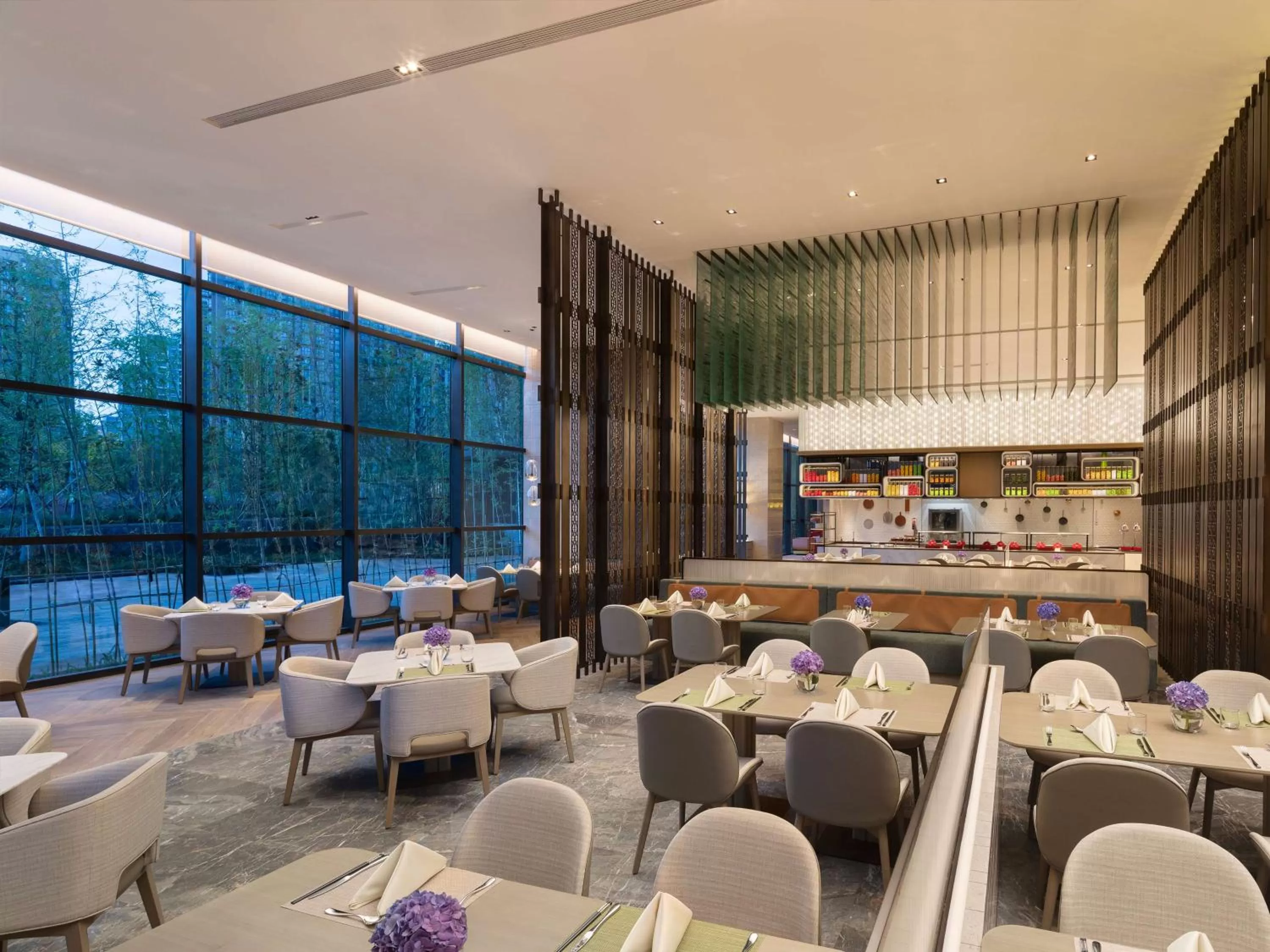 Restaurant/places to eat in Doubletree By Hilton Kunming Airport