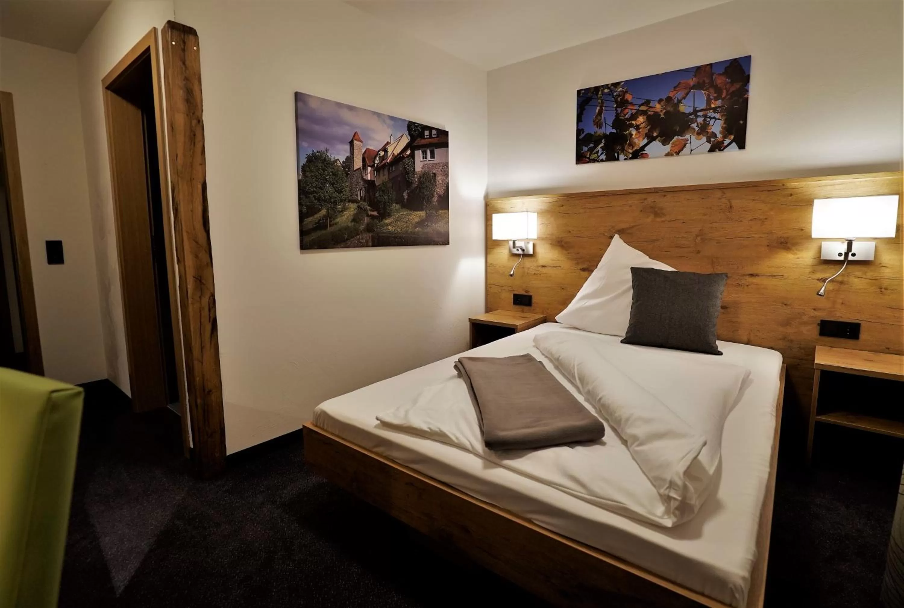 Bed in Kelterhotel Fröscher