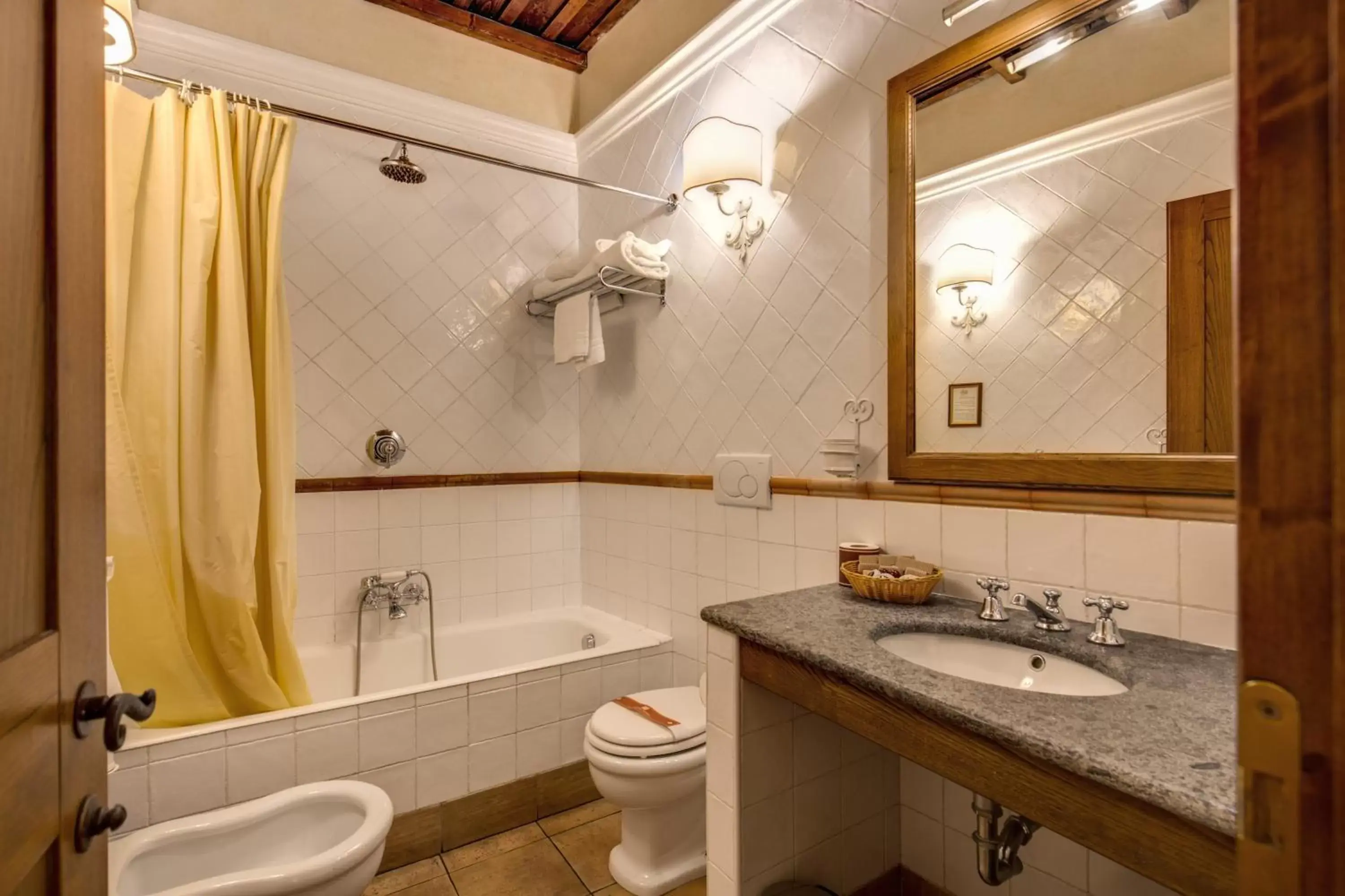 Bathroom in Residenza San Calisto