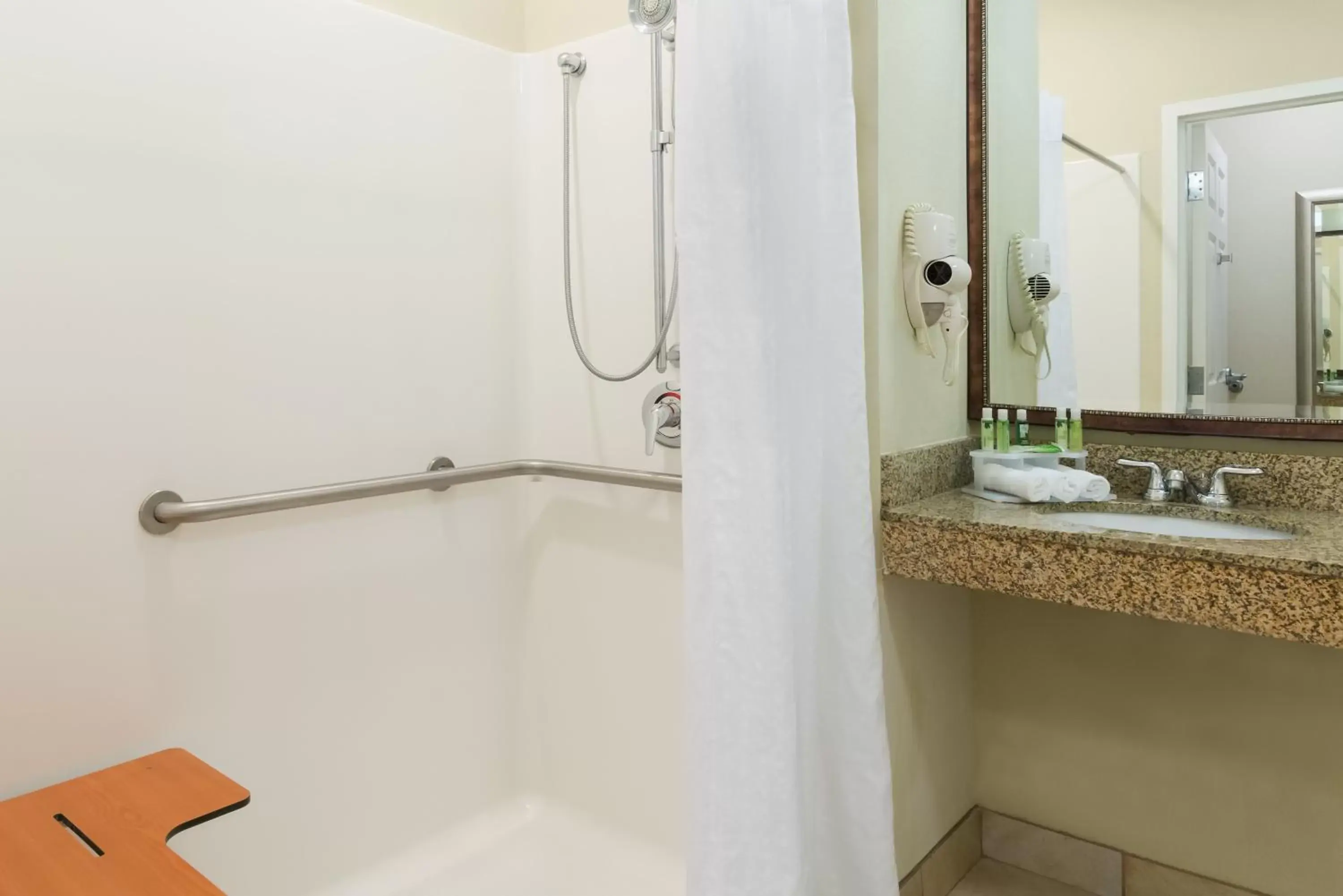 Bathroom in Holiday Inn Express Hotel & Suites New Iberia - Avery Island, an IHG Hotel