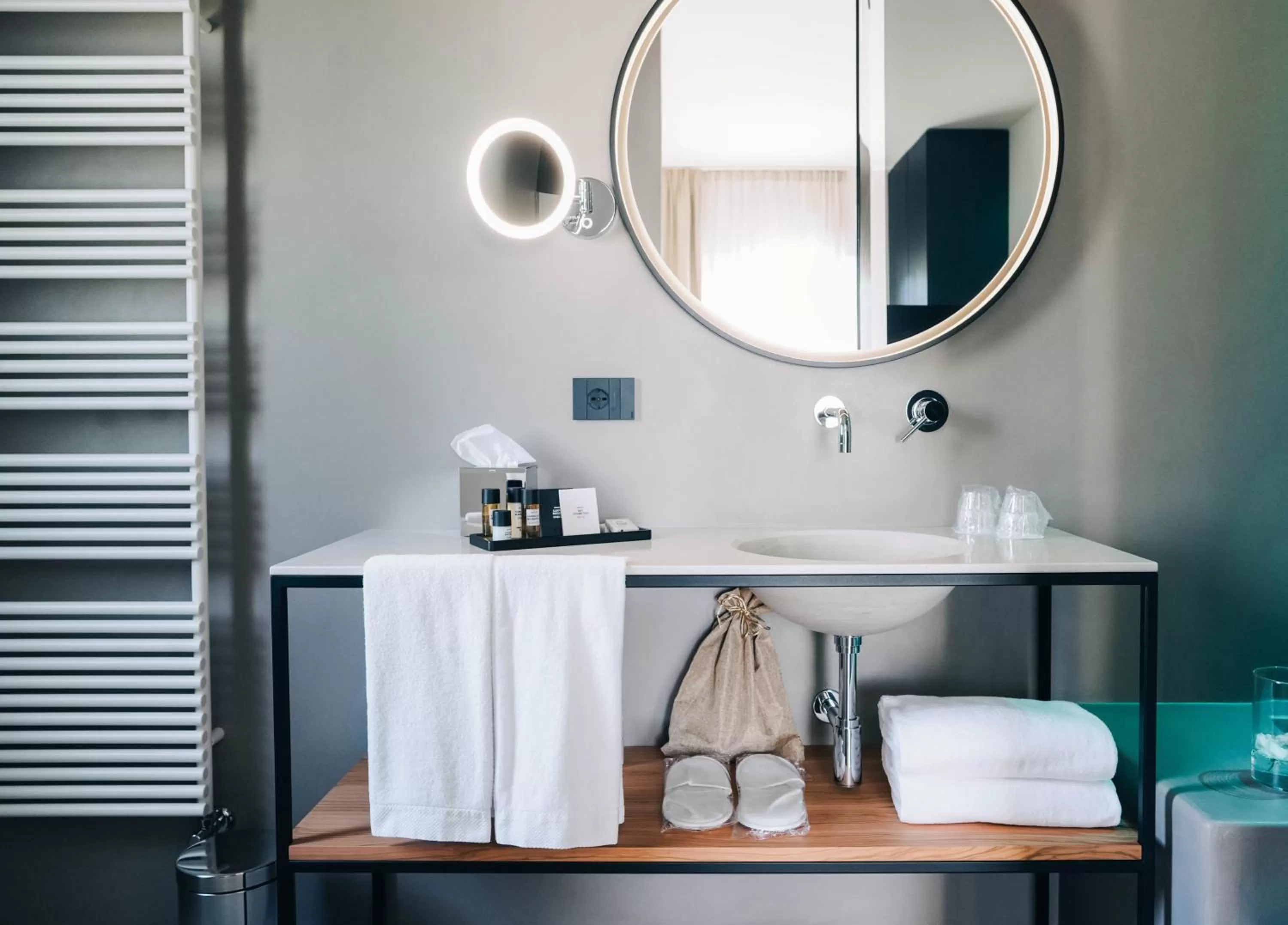 Bathroom in Essenza Relais Contemporaneo