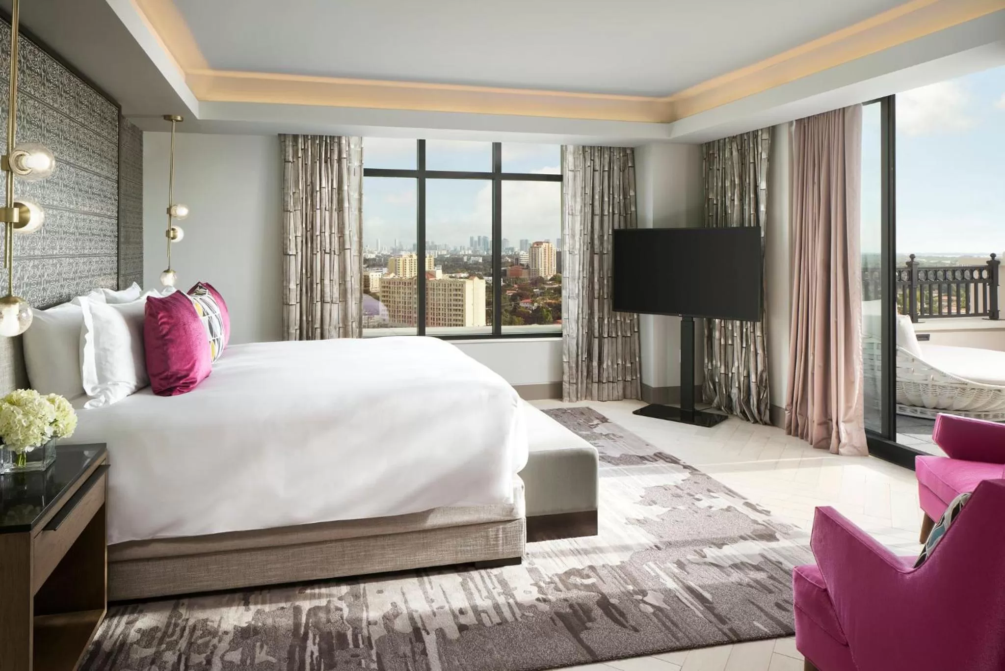 Photo of the whole room, Bed in Loews Coral Gables Hotel