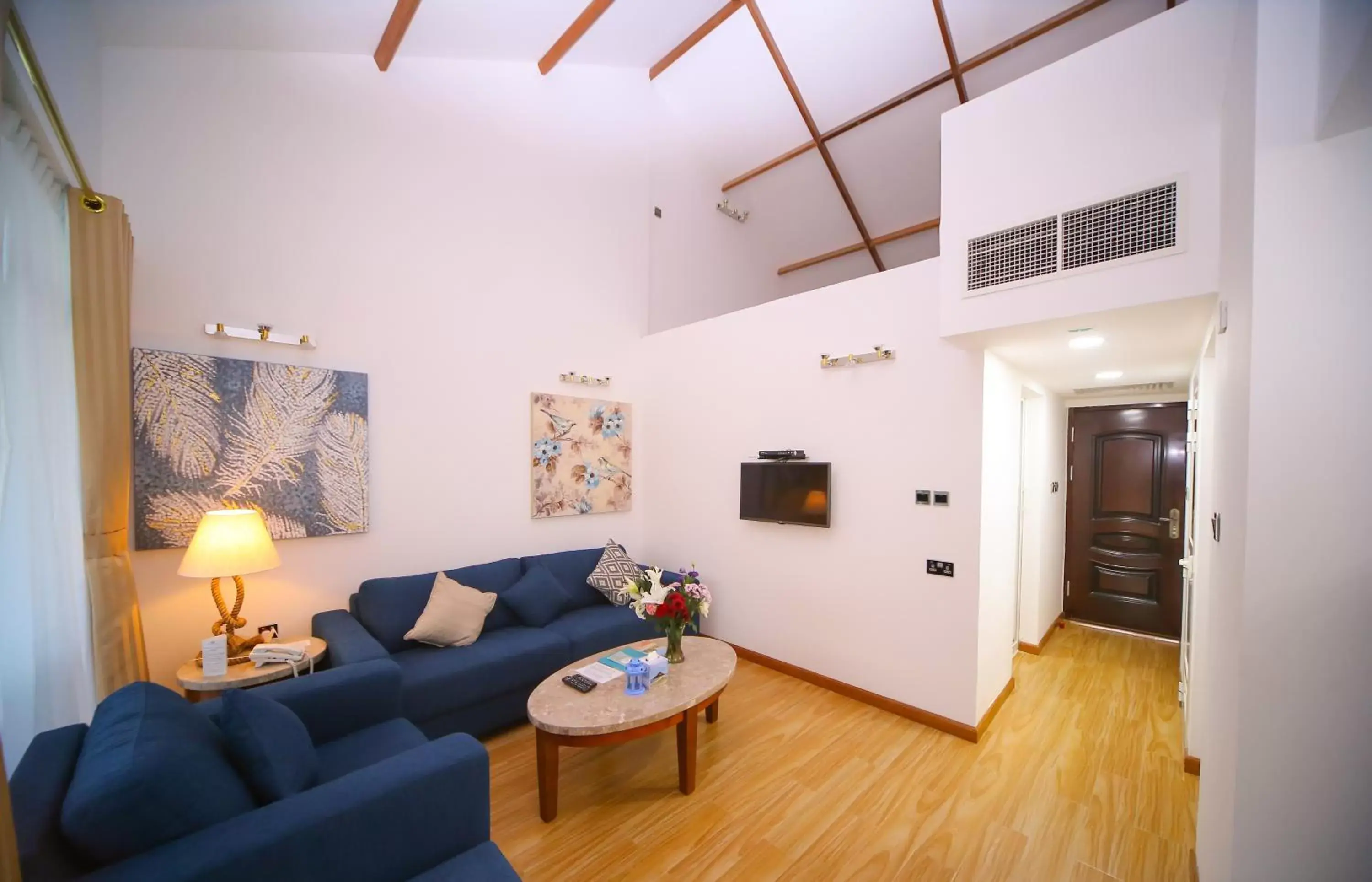 Living room, Seating Area in Sandy Beach Hotel & Resort