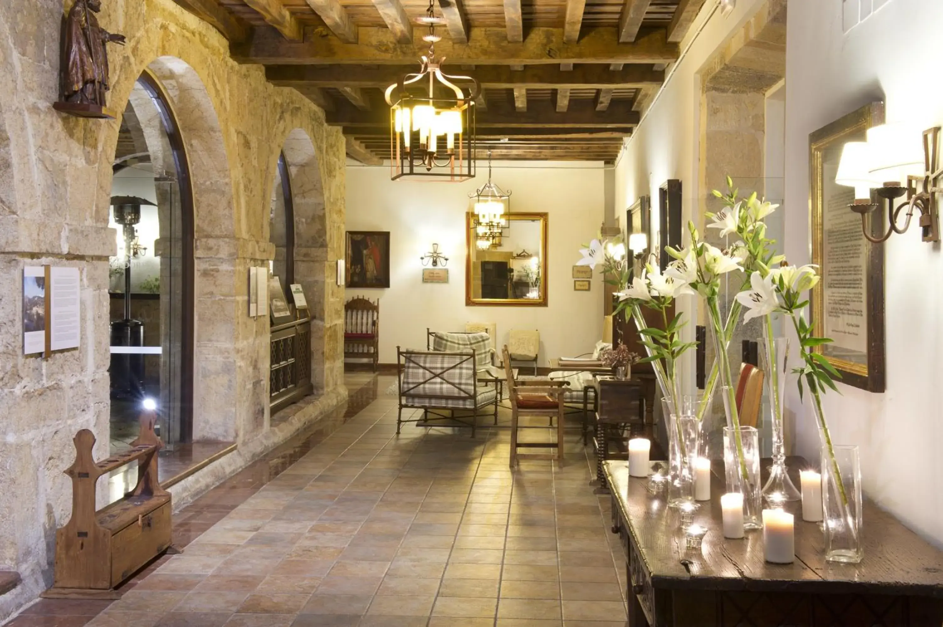 Decorative detail, Restaurant/Places to Eat in Parador de Cangas de Onís