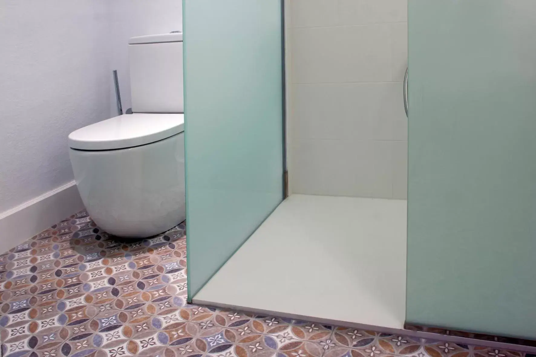 Decorative detail, Bathroom in Can Roca Nou