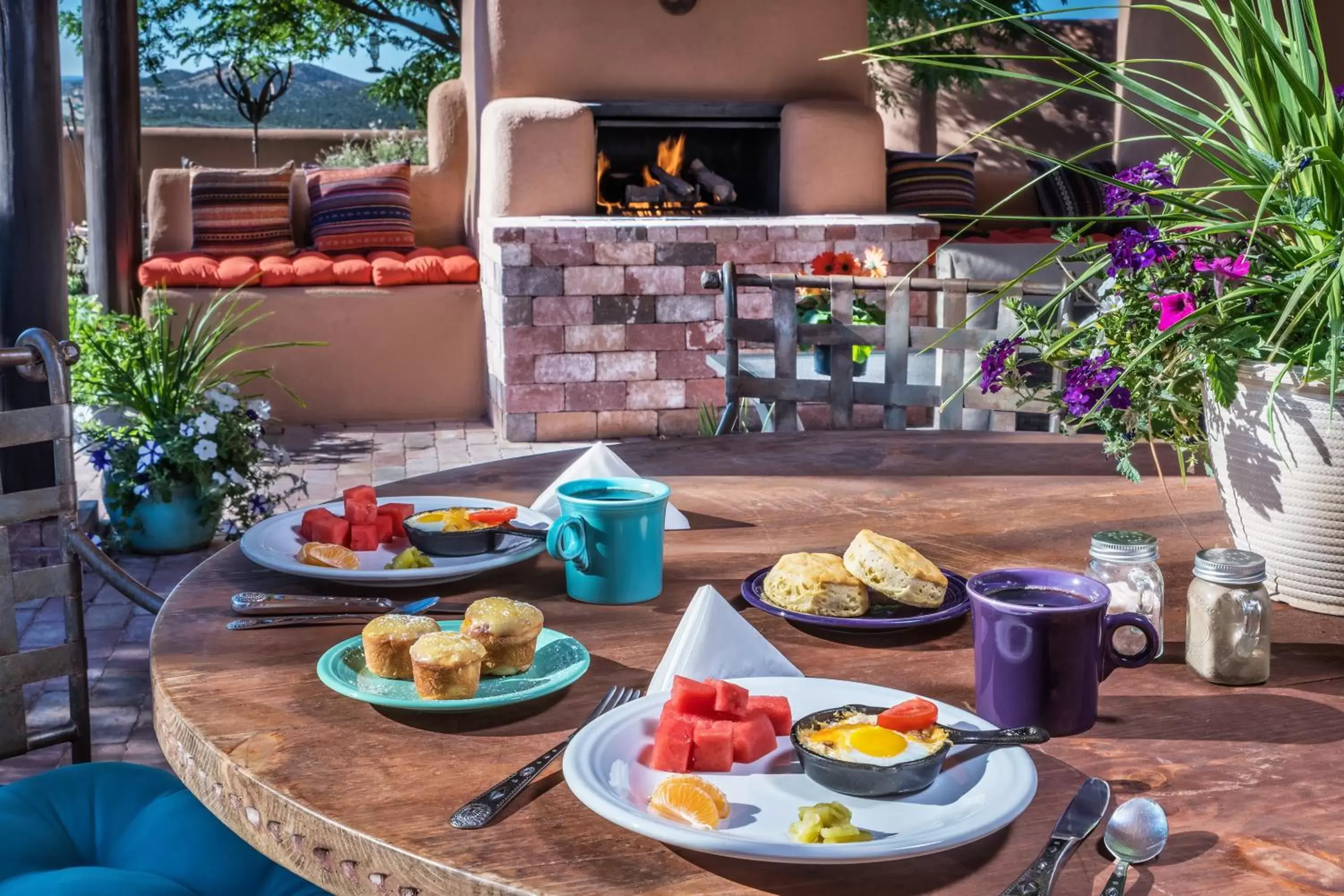 Patio in Bobcat Inn