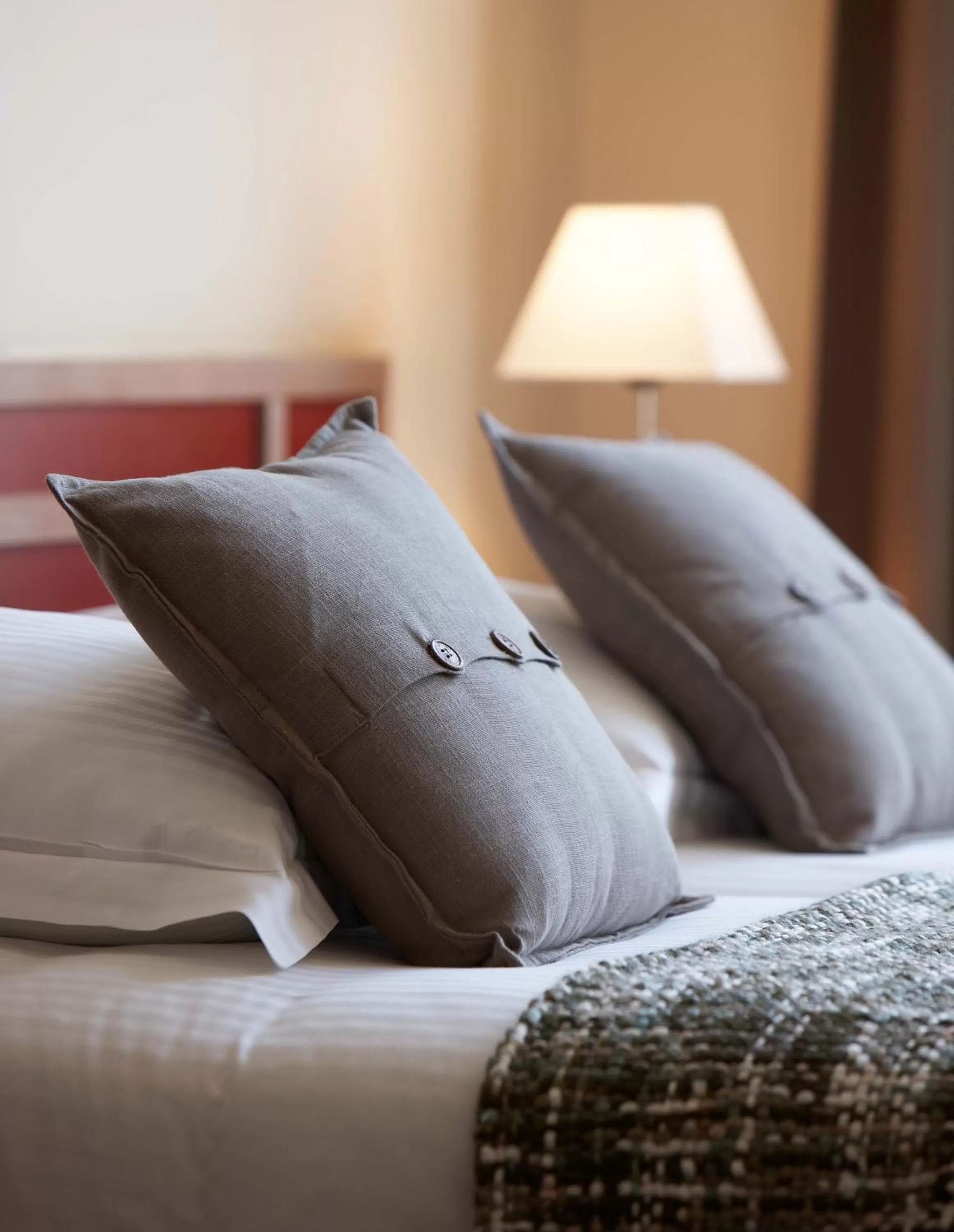 Bed in Hotel Adornes