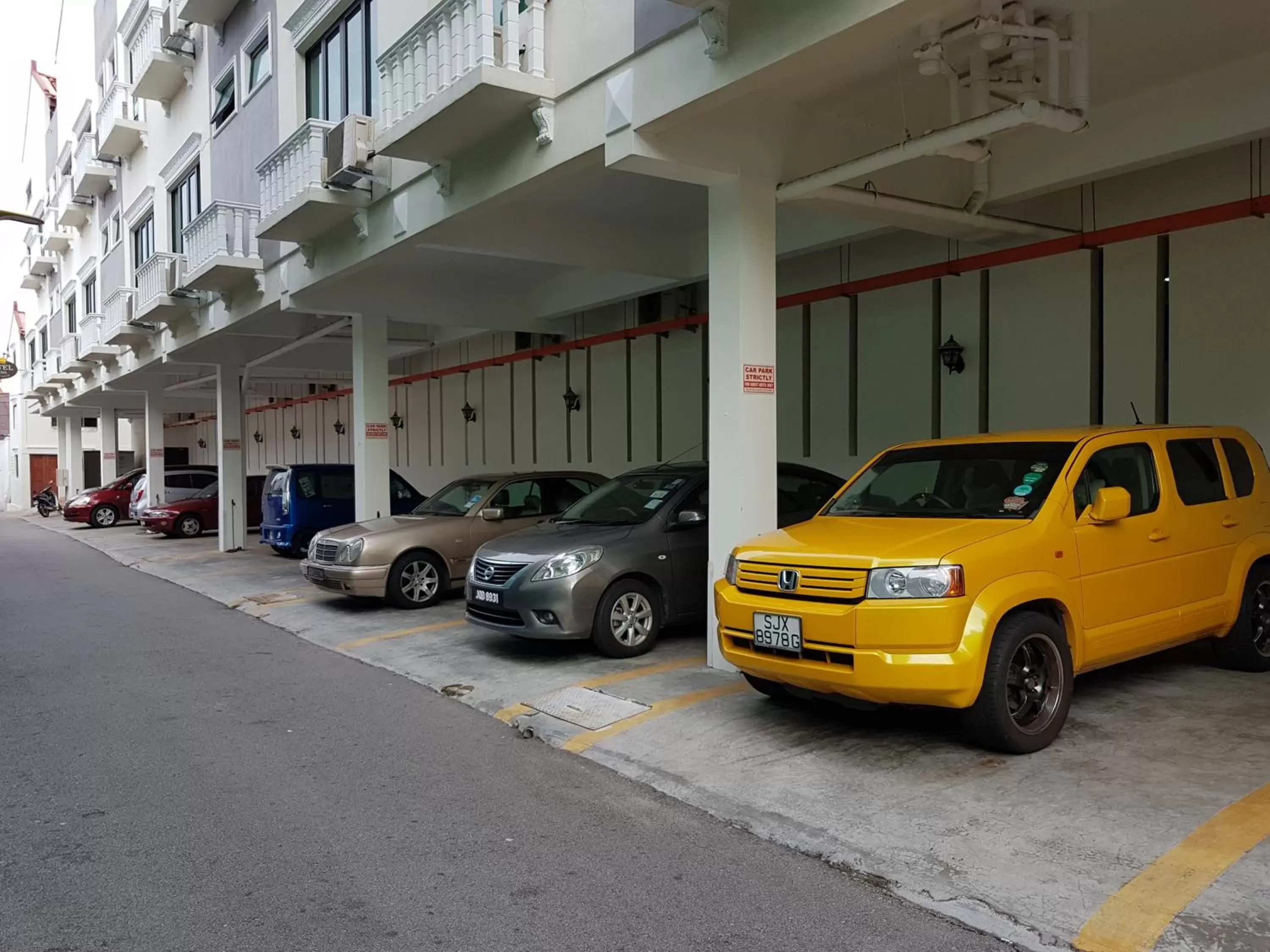 Parking in Swiss Hotel Heritage Boutique Melaka