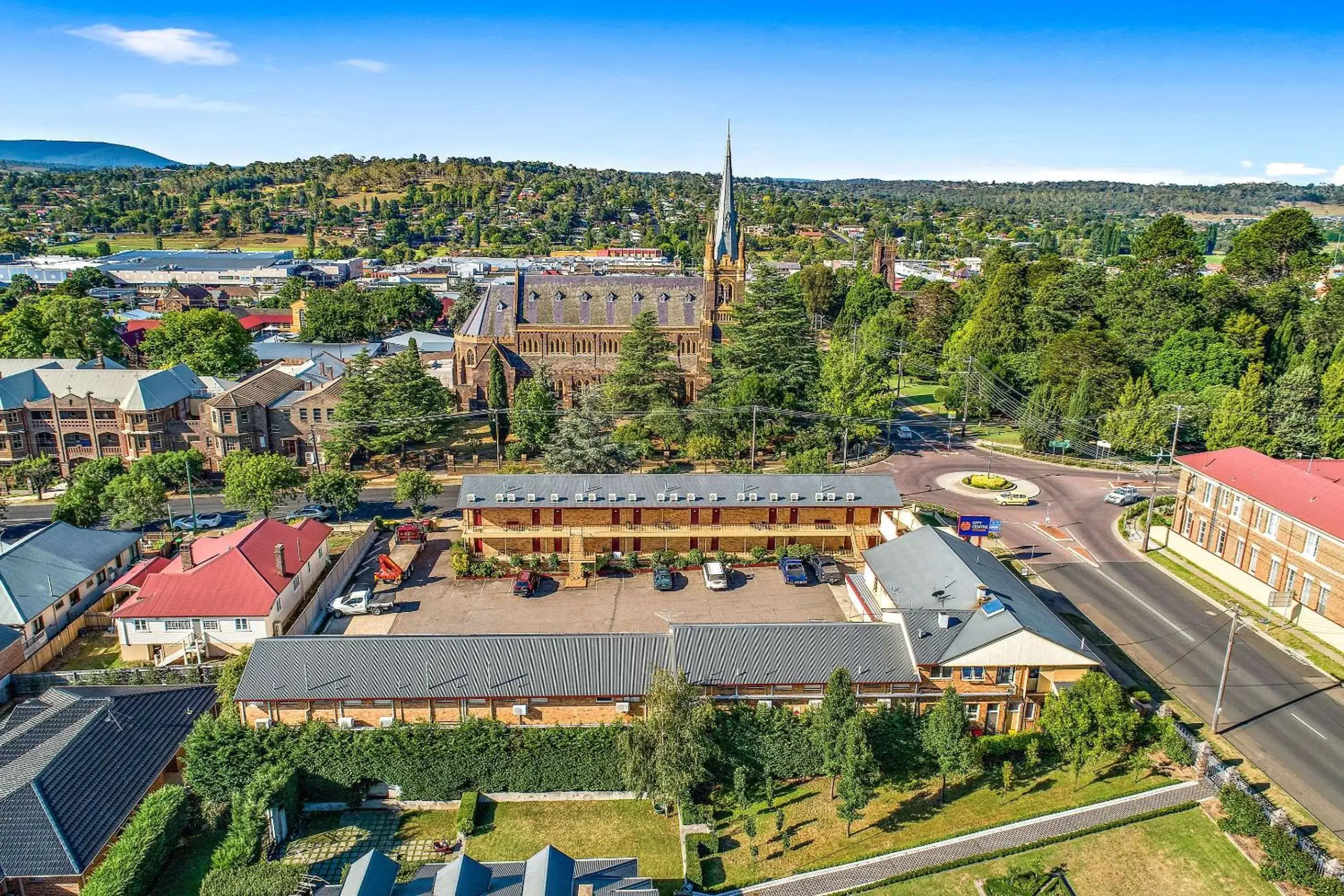 Property building, Bird's-eye View in City Centre Motel Armidale