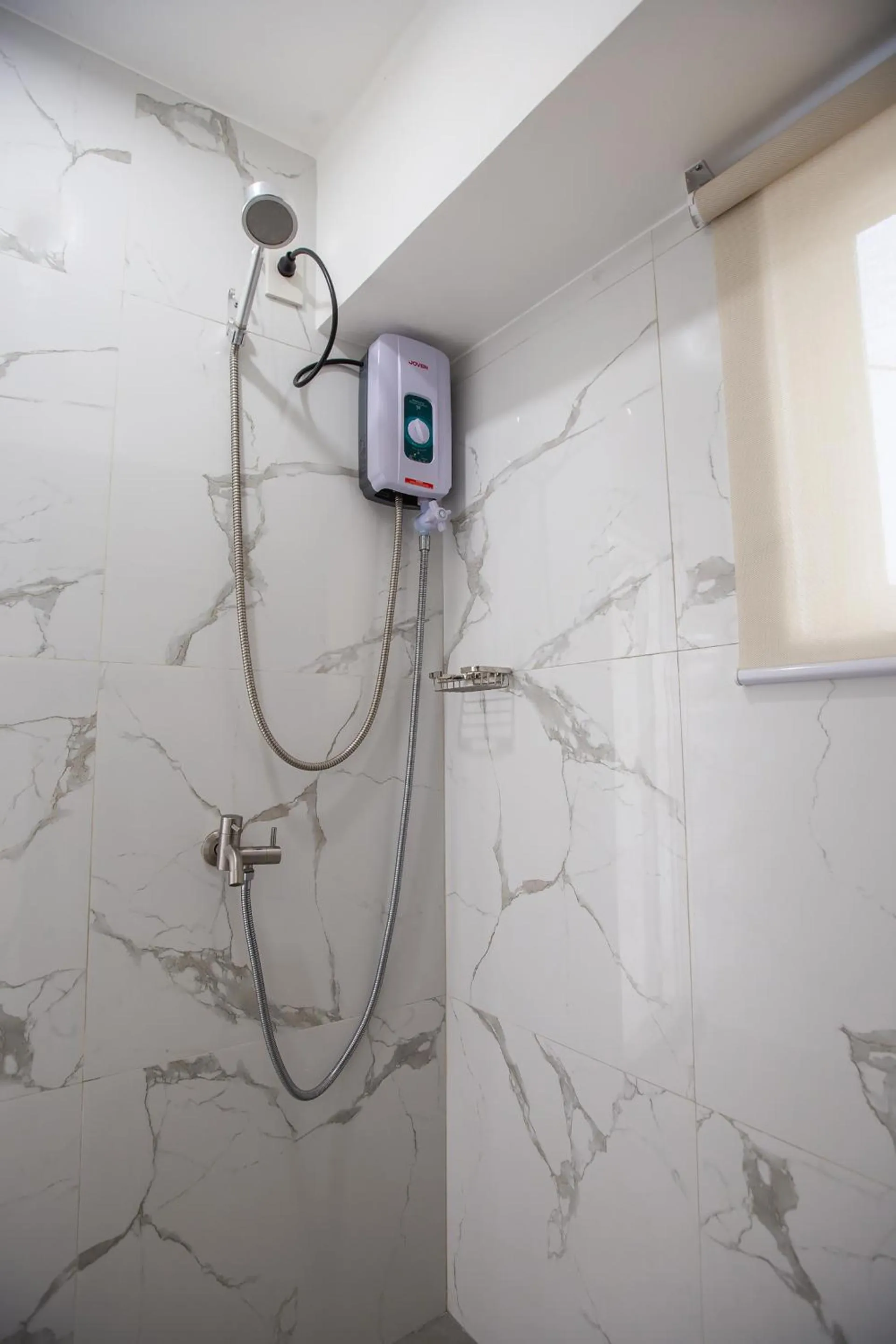 Bathroom in Circuit Hostel