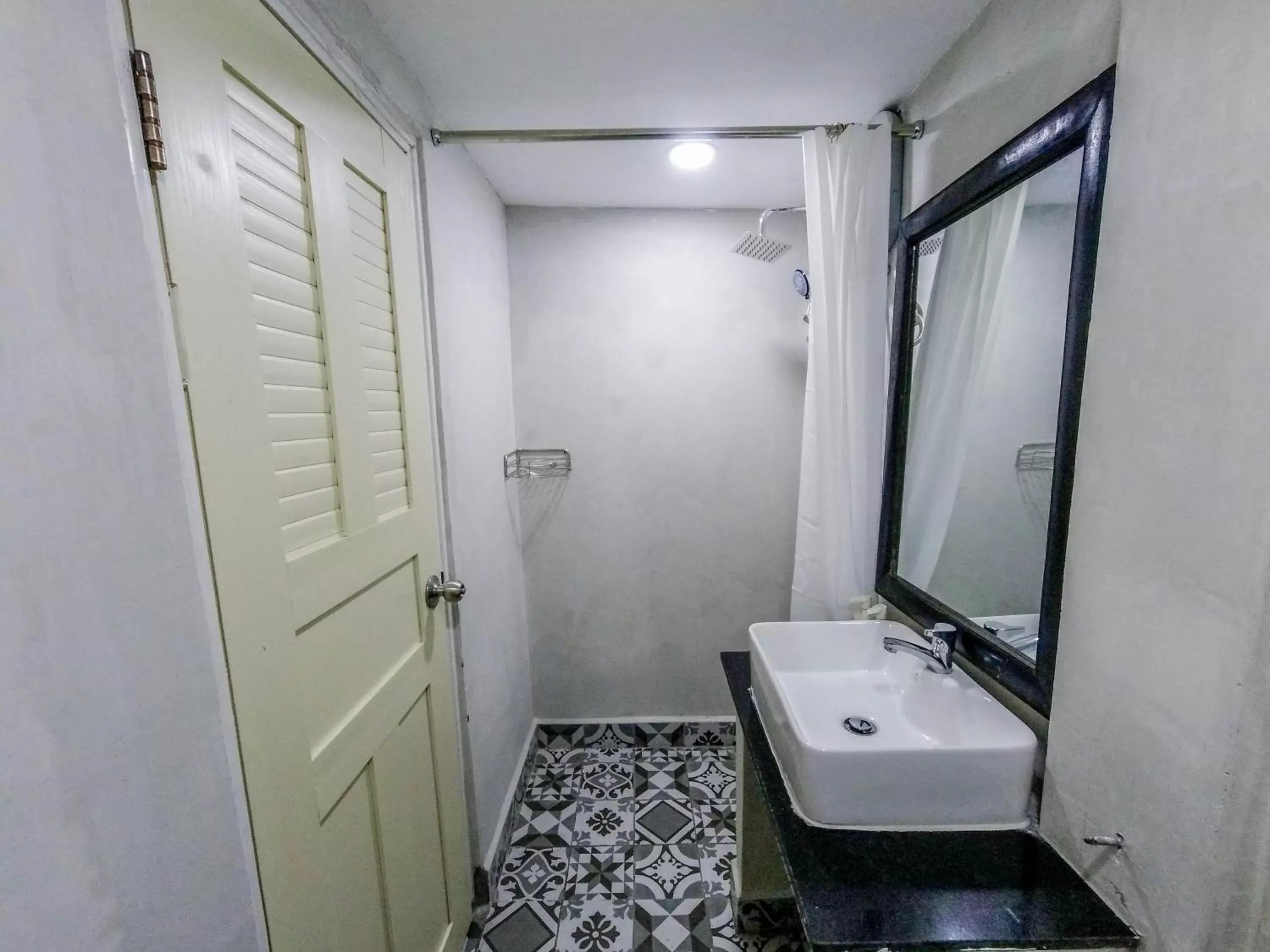 Bathroom in The Artist Residence