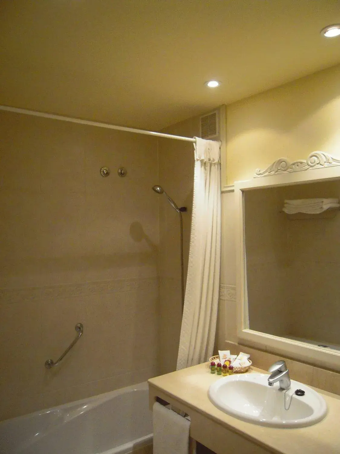 Bathroom in Hotel Spa La Hacienda De Don Juan