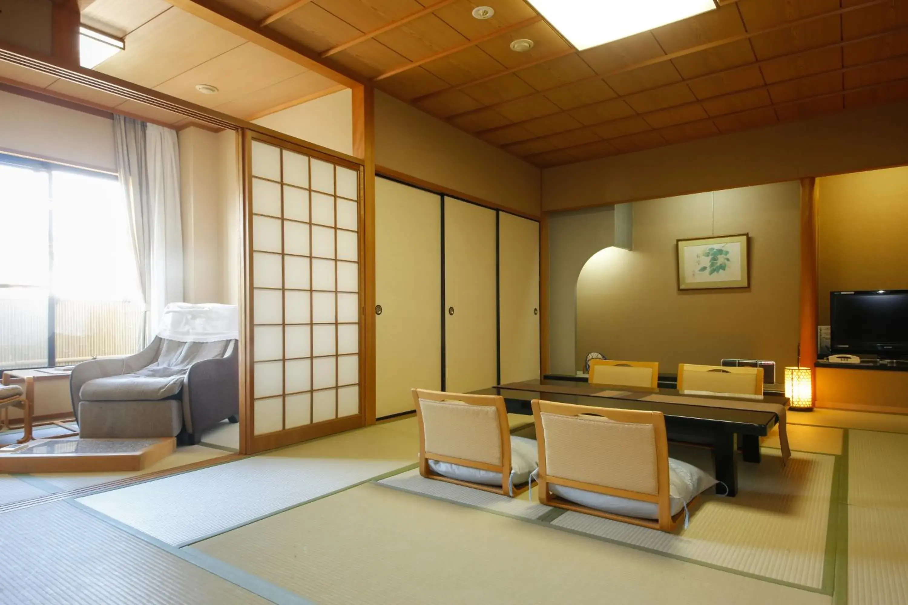 Photo of the whole room, Seating Area in Arima Hot spring Ryokan Hanamusubi