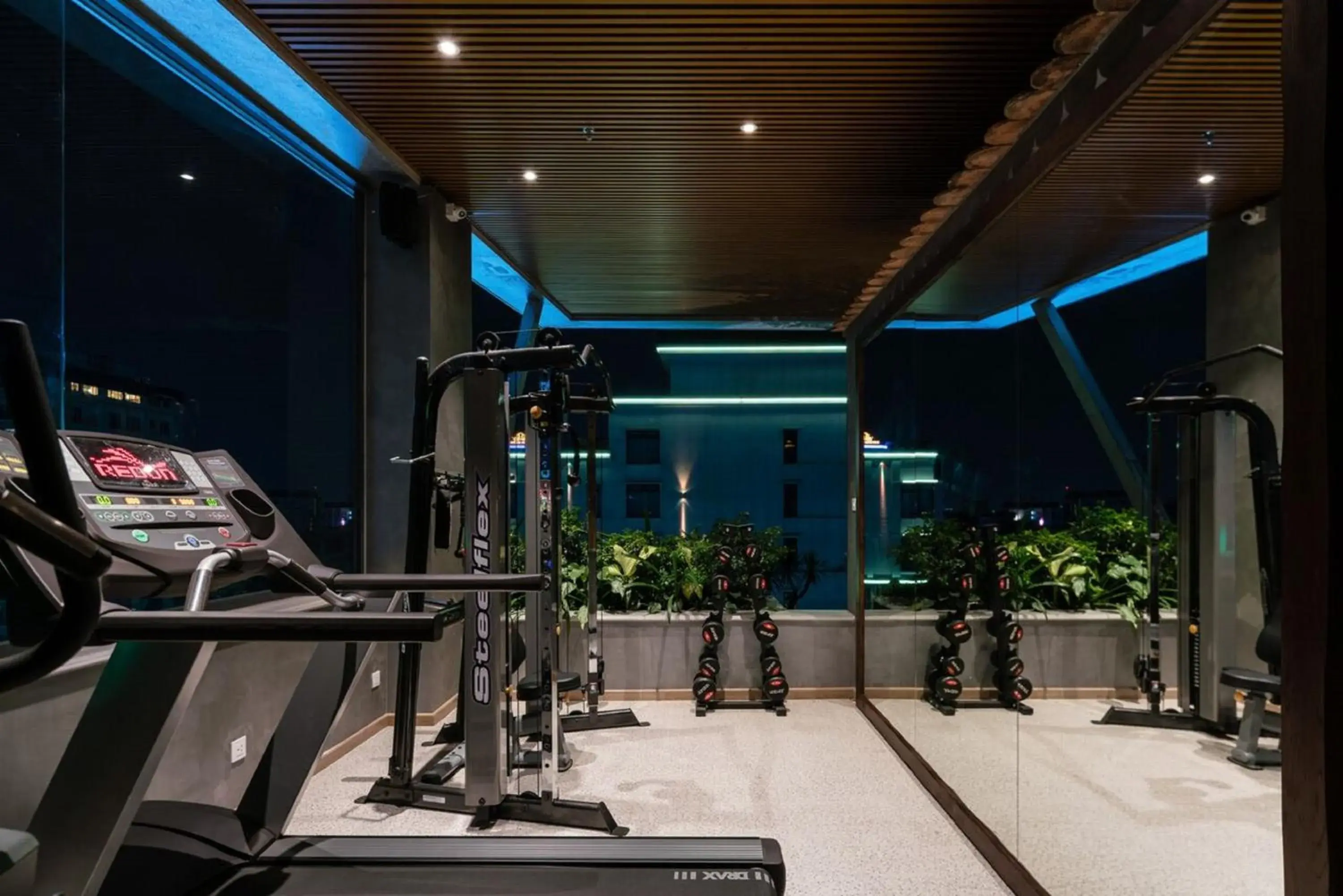 Activities, Fitness Center/Facilities in Au Lac Legend Hotel