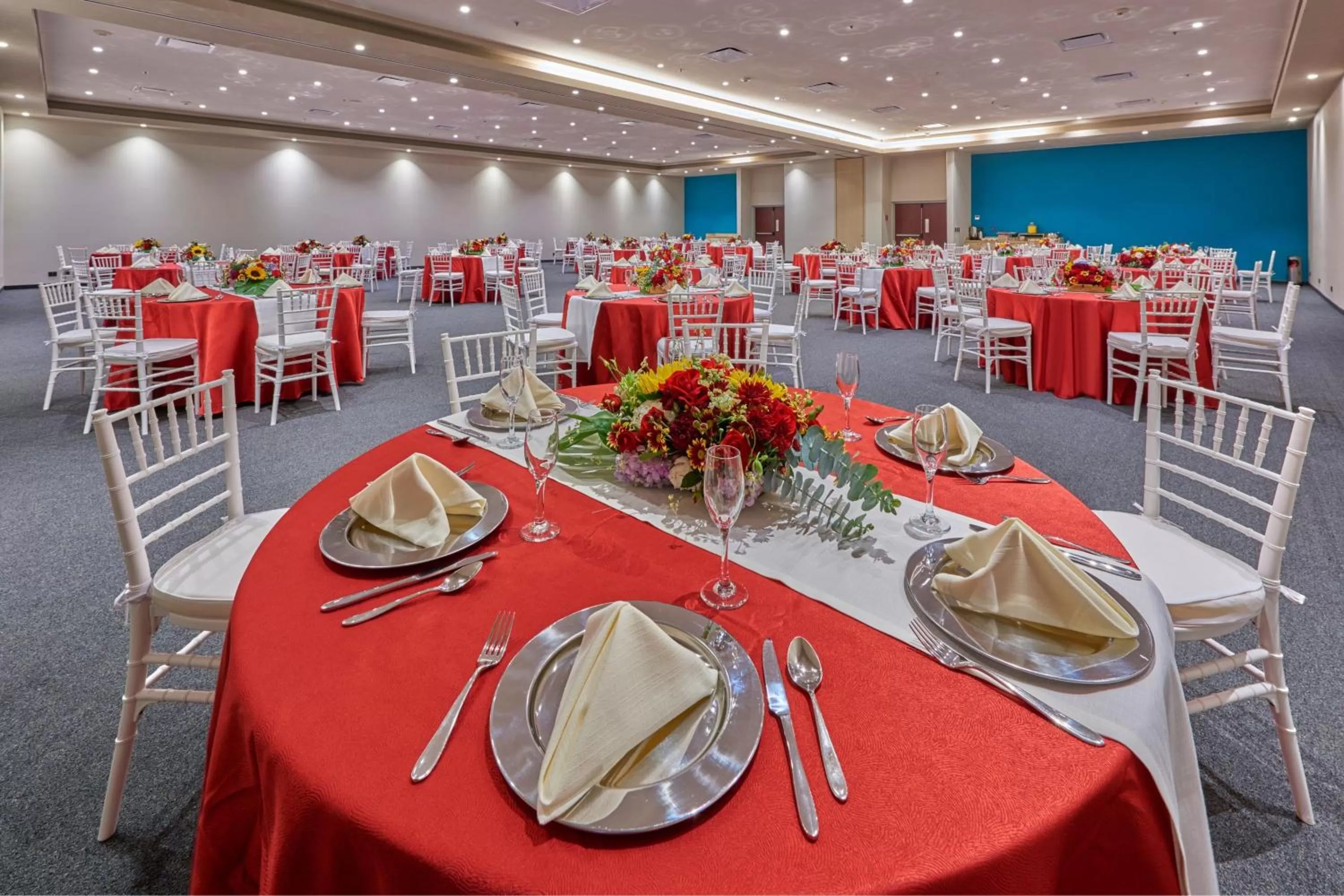 Meeting/conference room in City Express by Marriott Suites Toluca