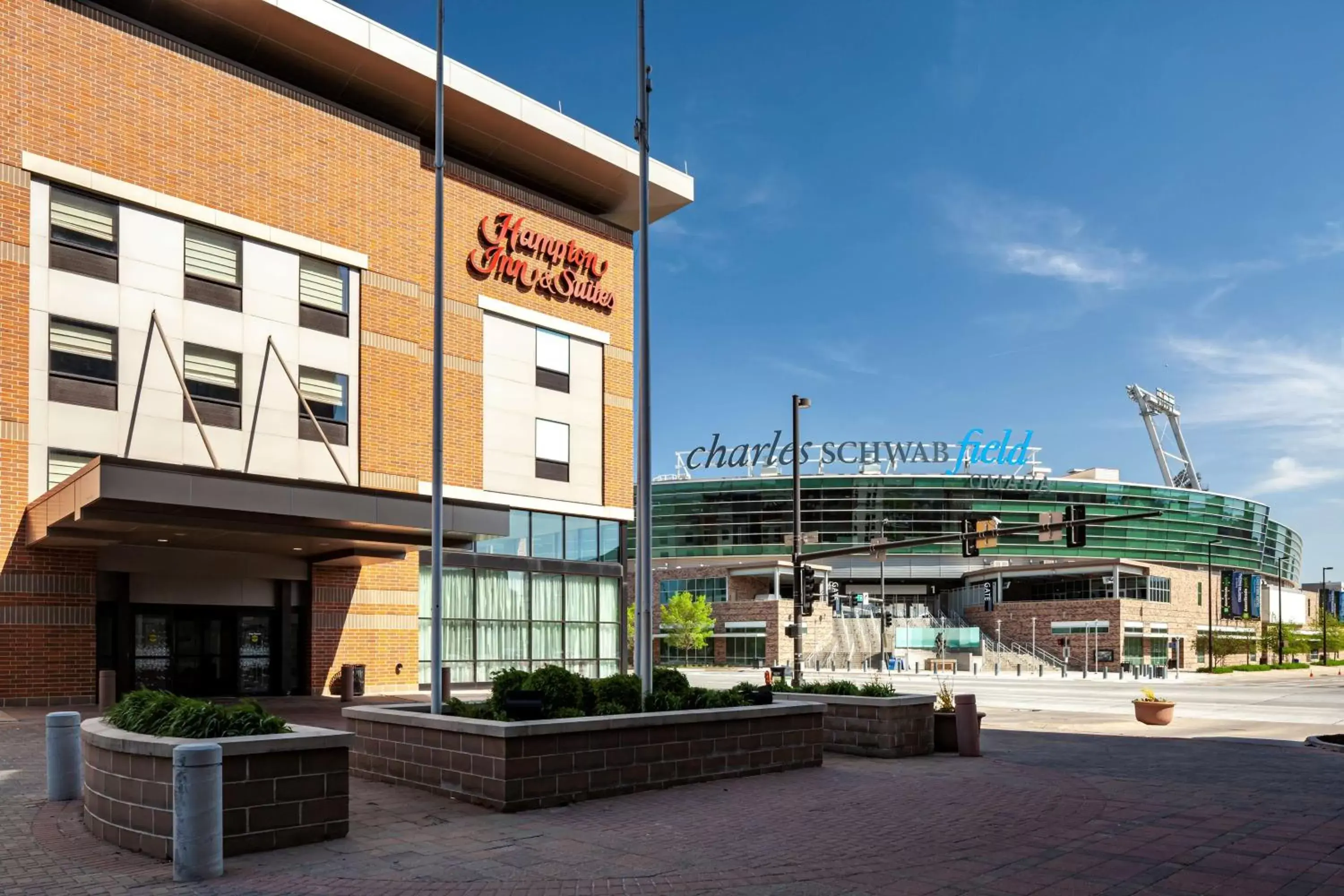 Property Building in Hilton Garden Inn Omaha Downtown-Old Market Area