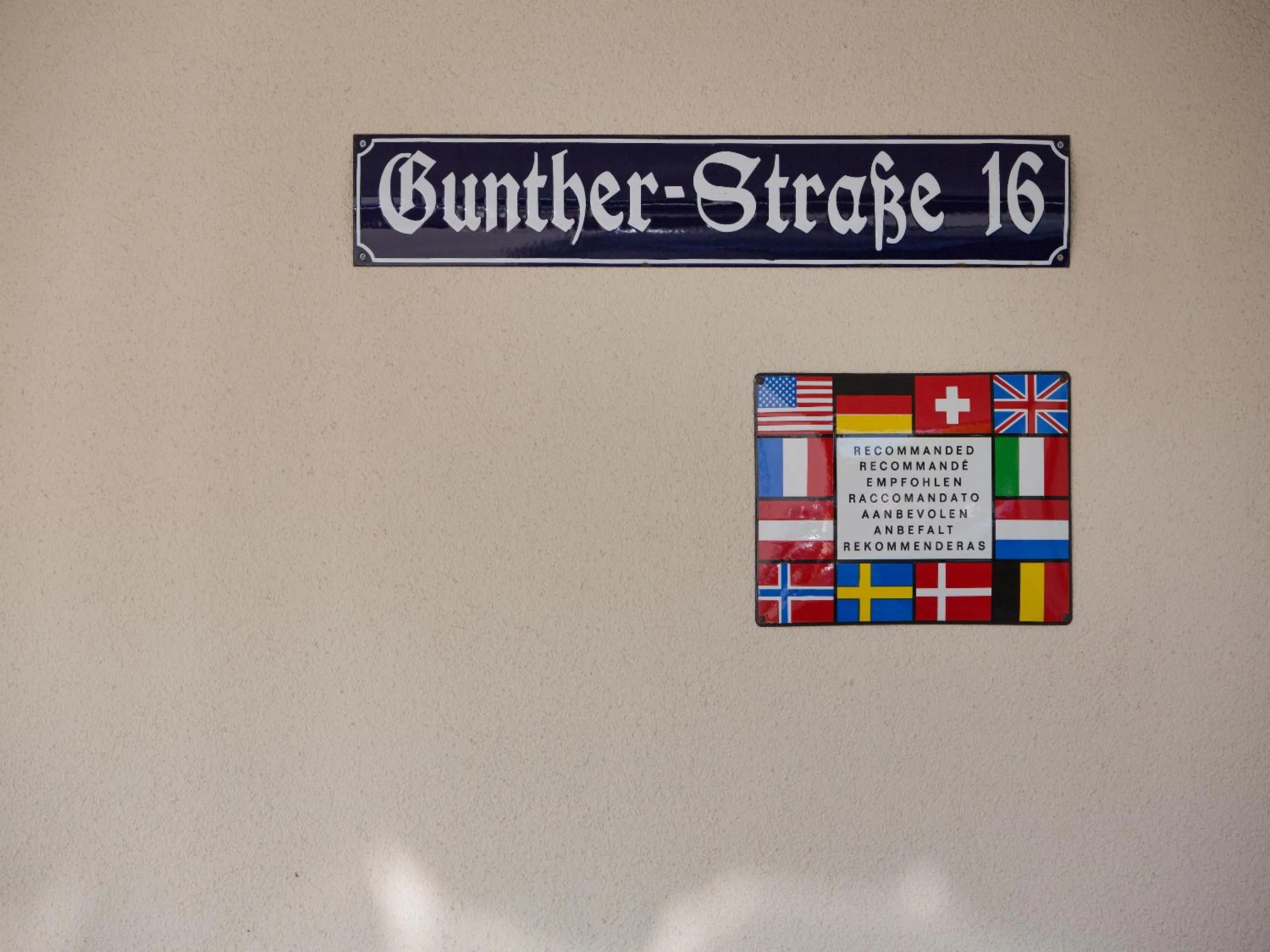 Certificate/Award in Hotel Kriemhild am Hirschgarten