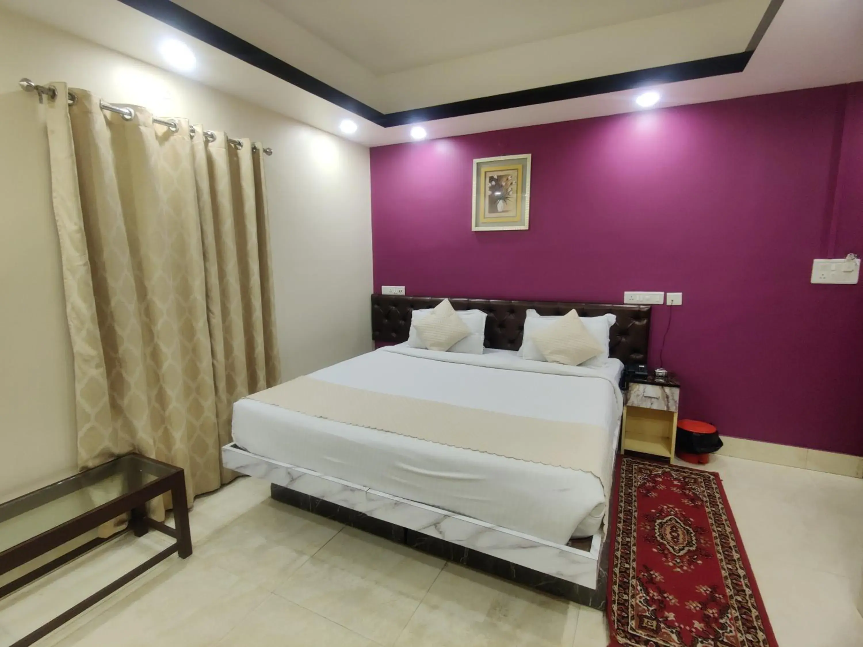 Bed in Hotel Swastik Regency