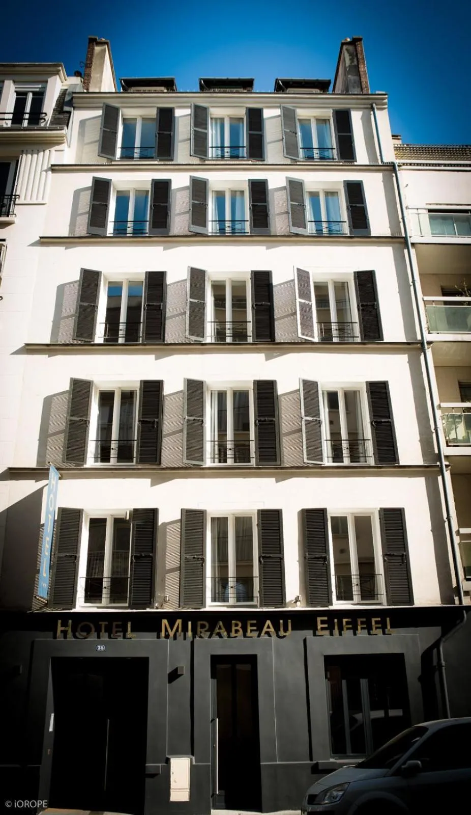 Facade/entrance in Hotel Mirabeau Eiffel
