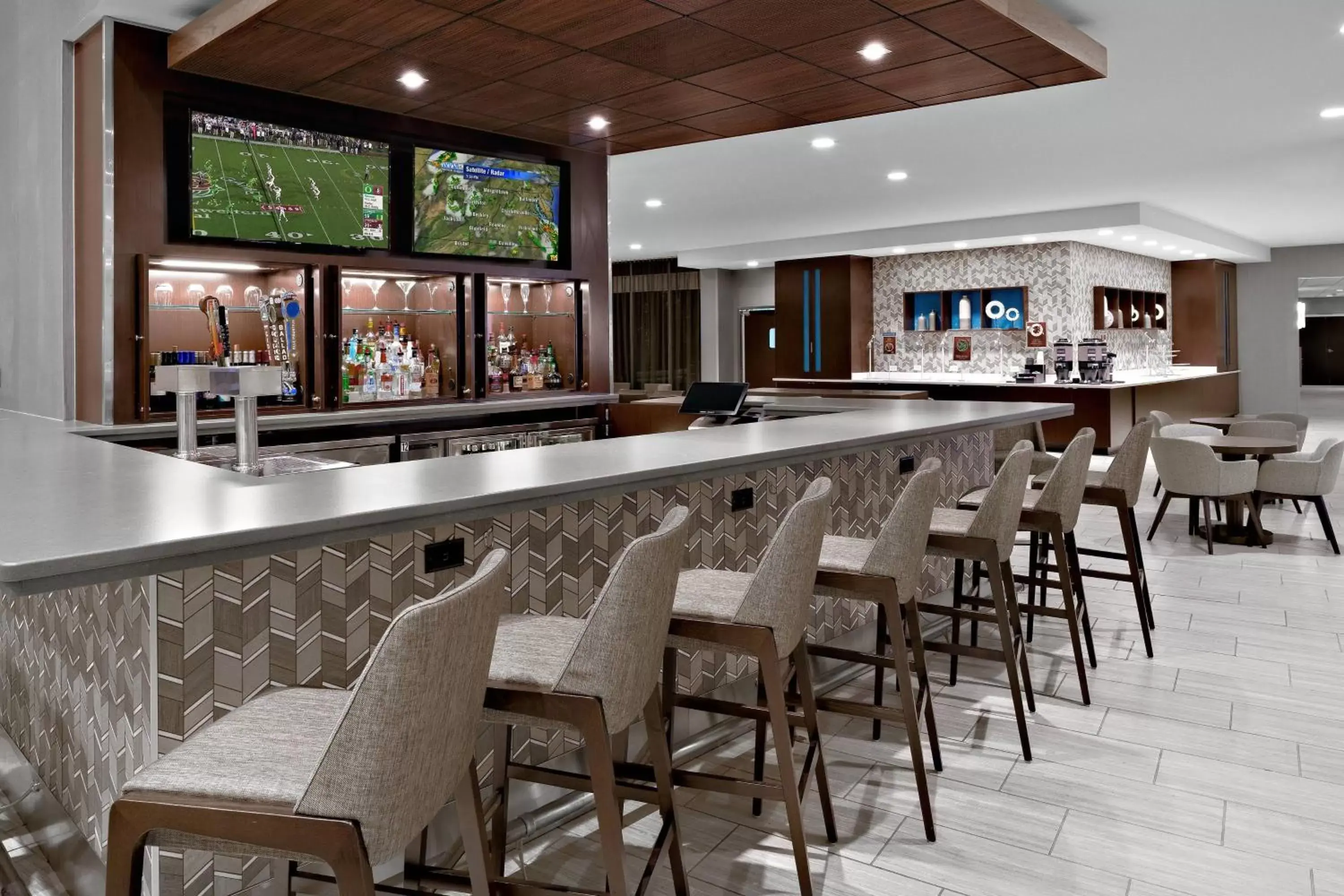 Lobby or reception, Lounge/Bar in SpringHill Suites by Marriott Roanoke