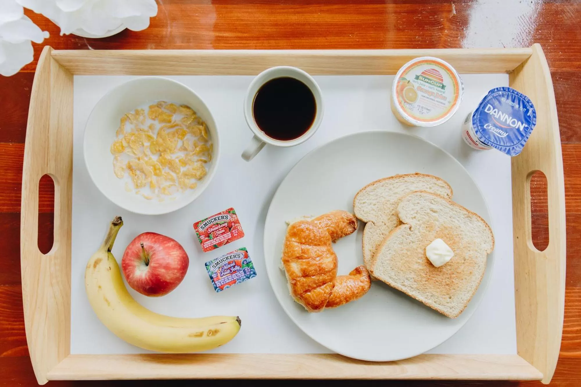 Continental breakfast in Ocean Reef Suites
