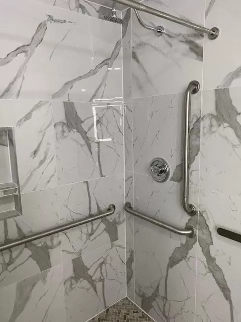 Bathroom in Americas Express Inn Rocky Mount