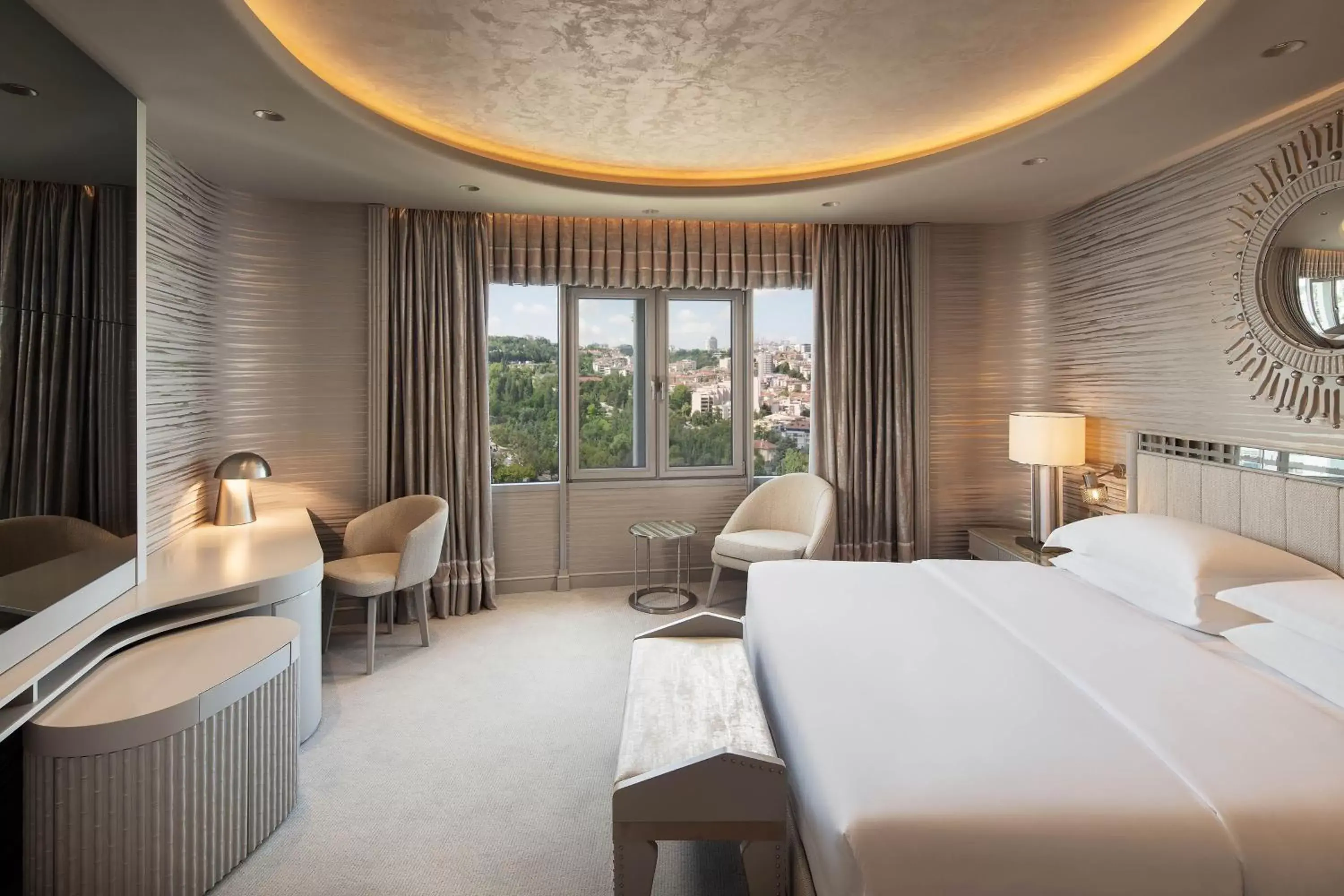 Premium Club King Room with Club Lounge Access in Sheraton Ankara Hotel & Convention Center Premium Club King Room with Club Lounge Access in Sheraton Ankara Hotel & Convention Center