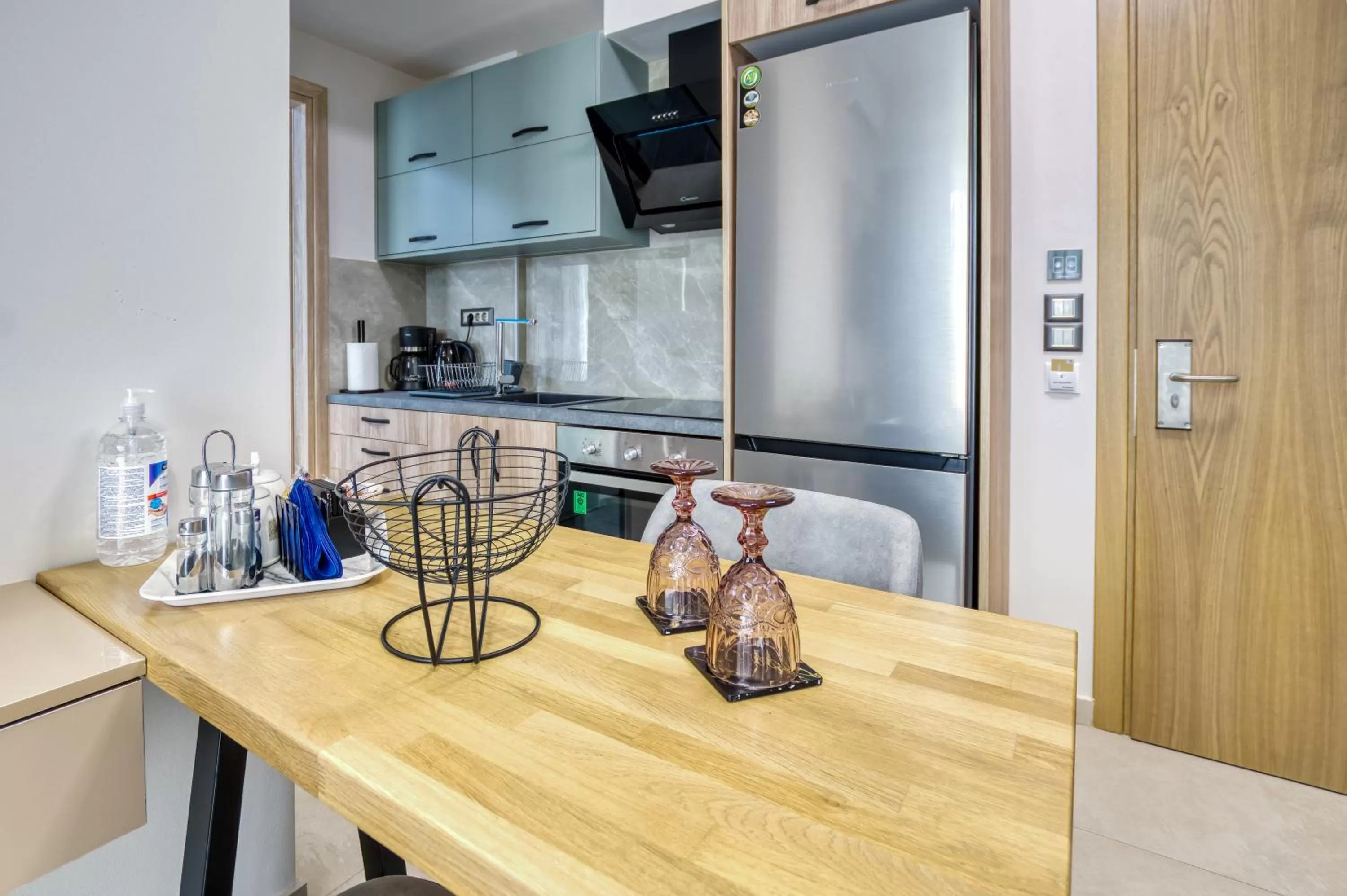 Coffee/tea facilities in Sapphire Horizon Suites