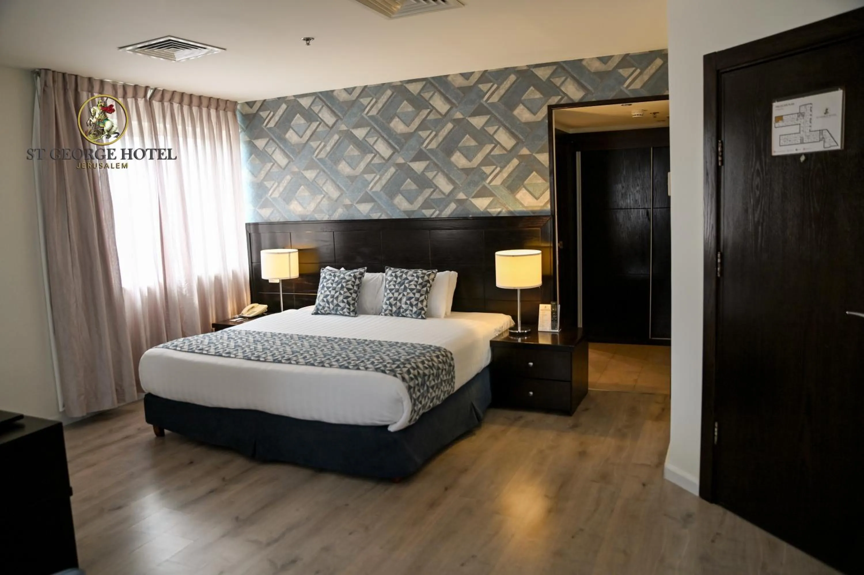 Bed in St. George Hotel