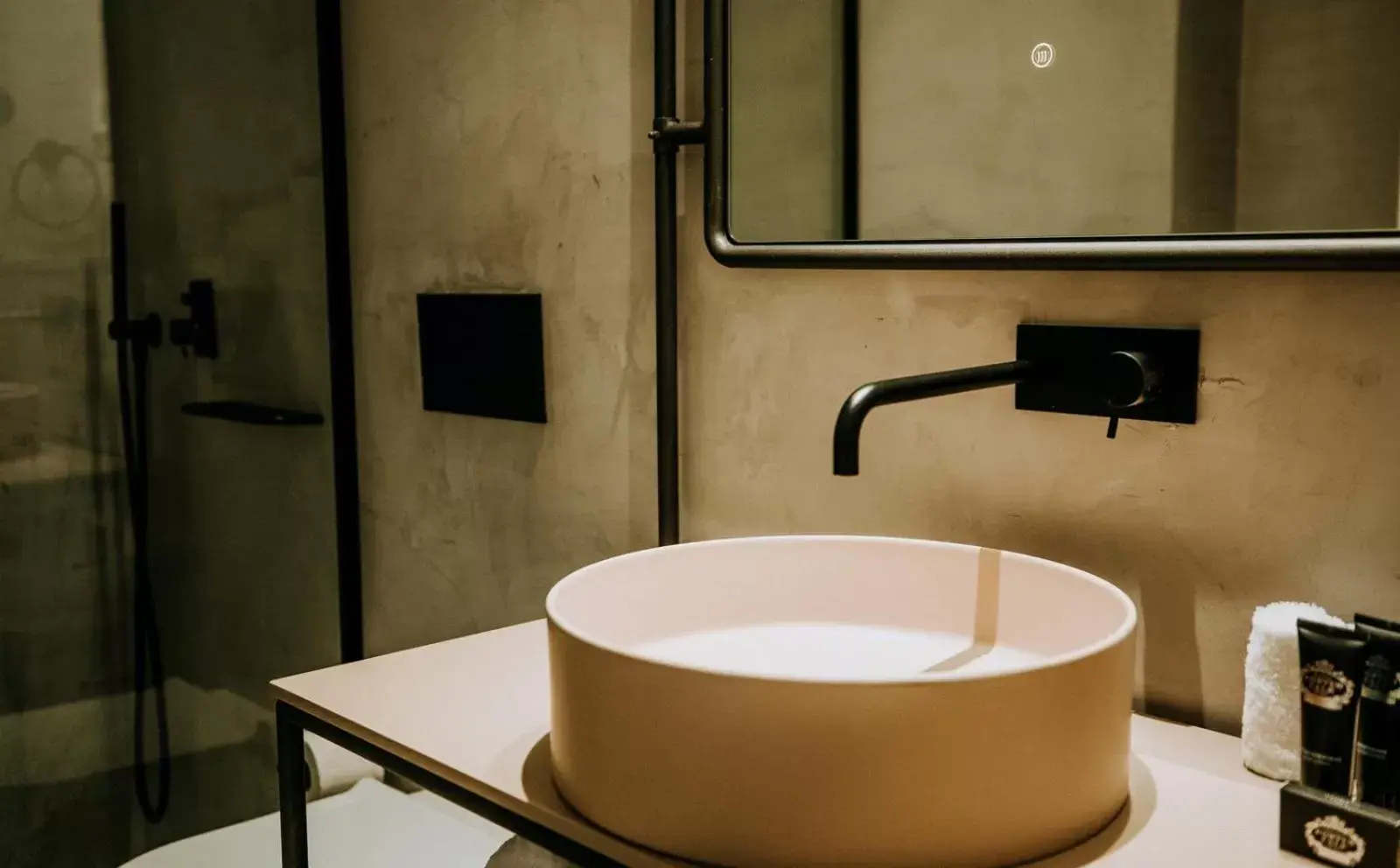 Deluxe Double or Twin Room with French Balcony in Exmo Hotel by Olivia Deluxe Double or Twin Room with French Balcony in Exmo Hotel by Olivia