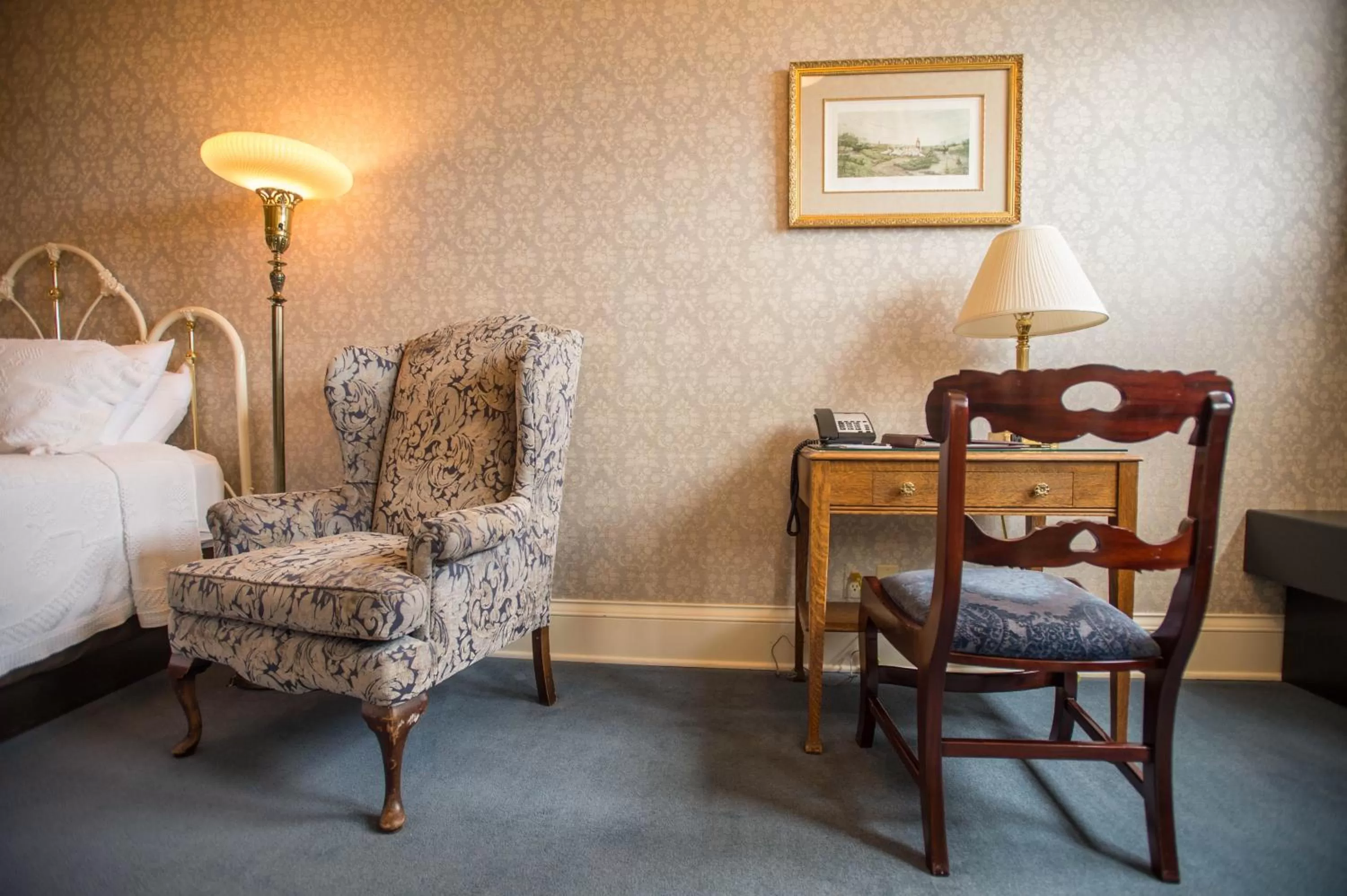 Seating area, Bed in Hotel Boulderado