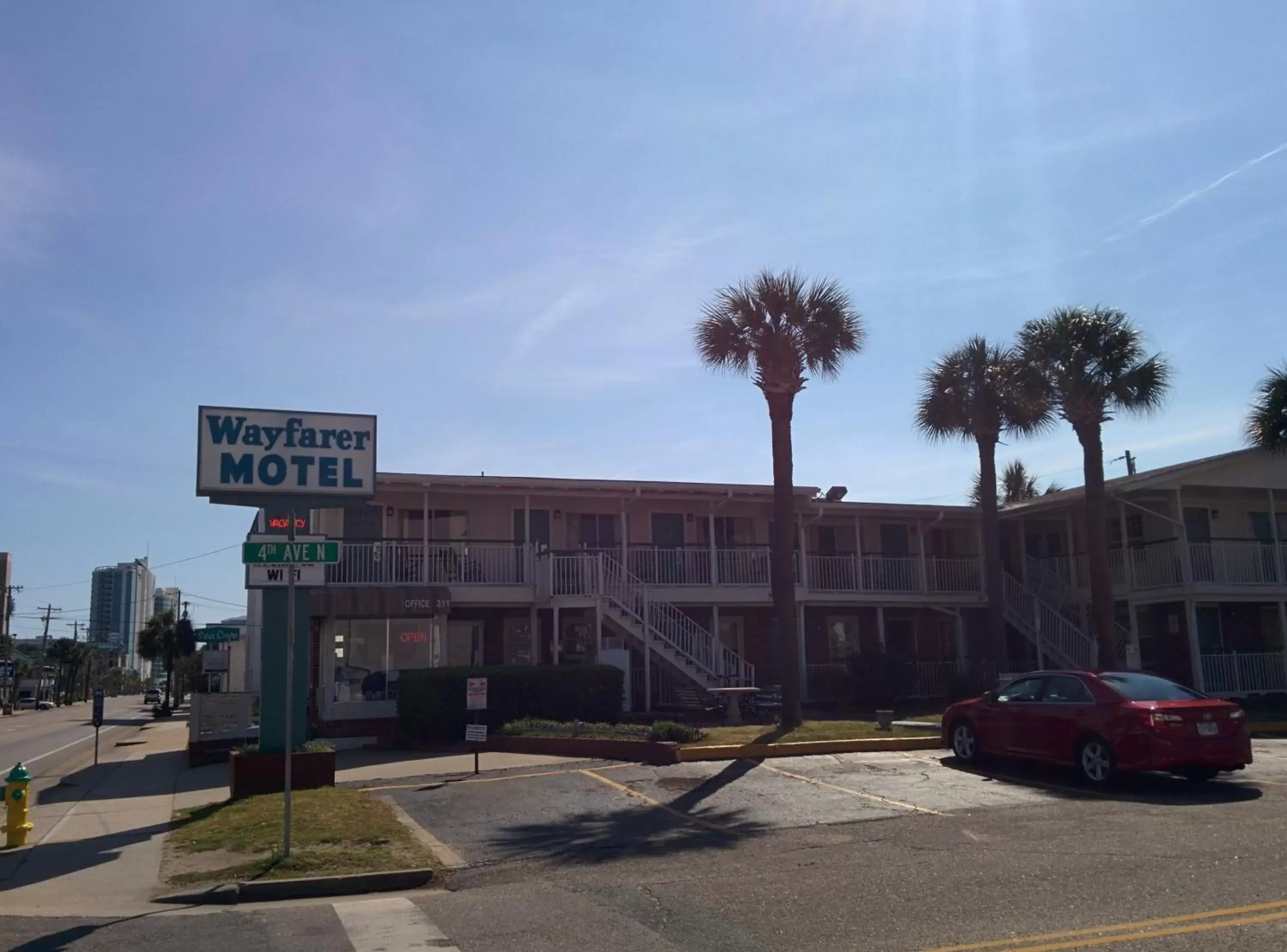 Day, Property Building in Wayfarer Motel