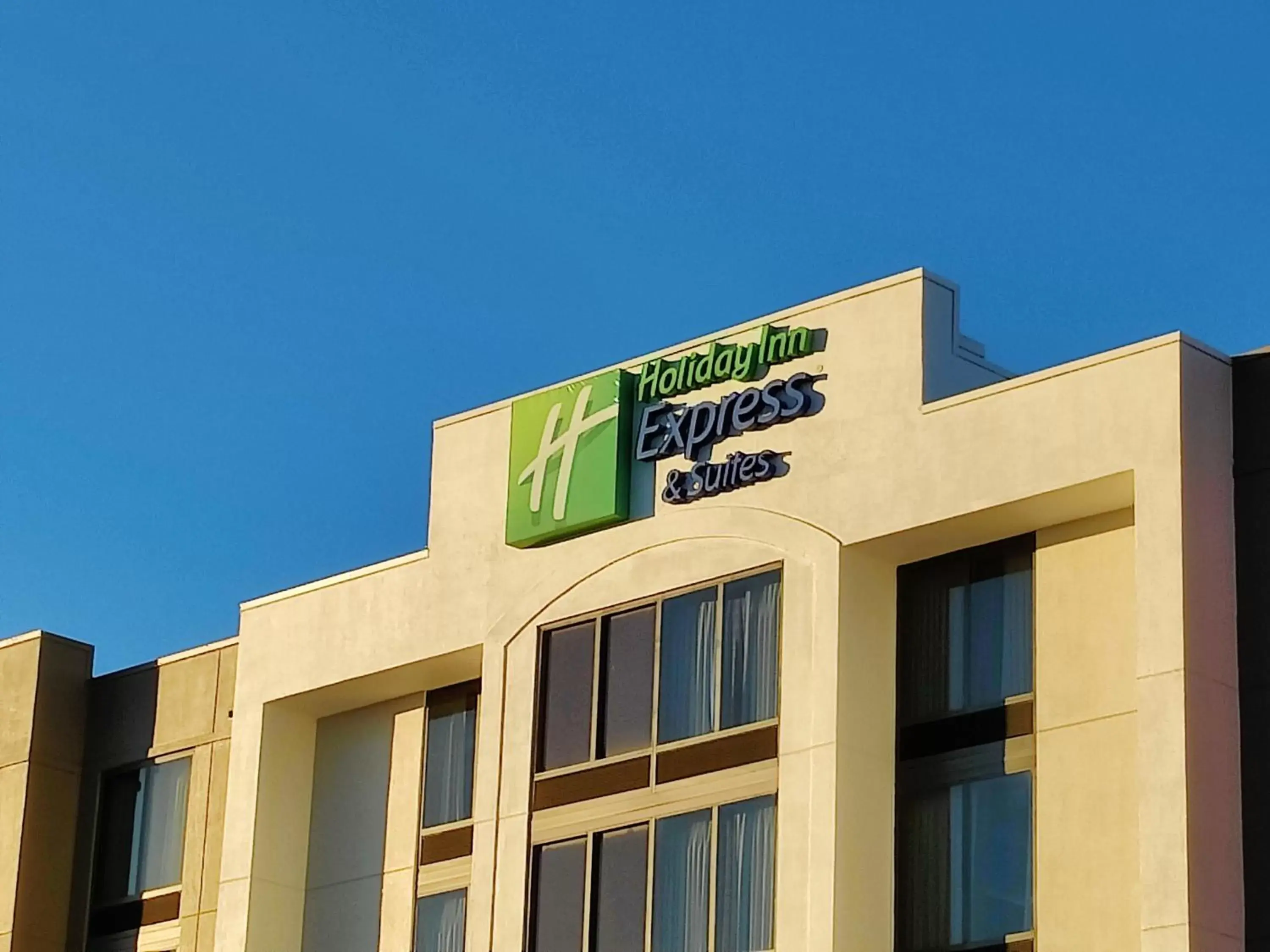 Property logo or sign, Property Building in Holiday Inn Express Hotel & Suites Dallas Fort Worth Airport South, an IHG Hotel