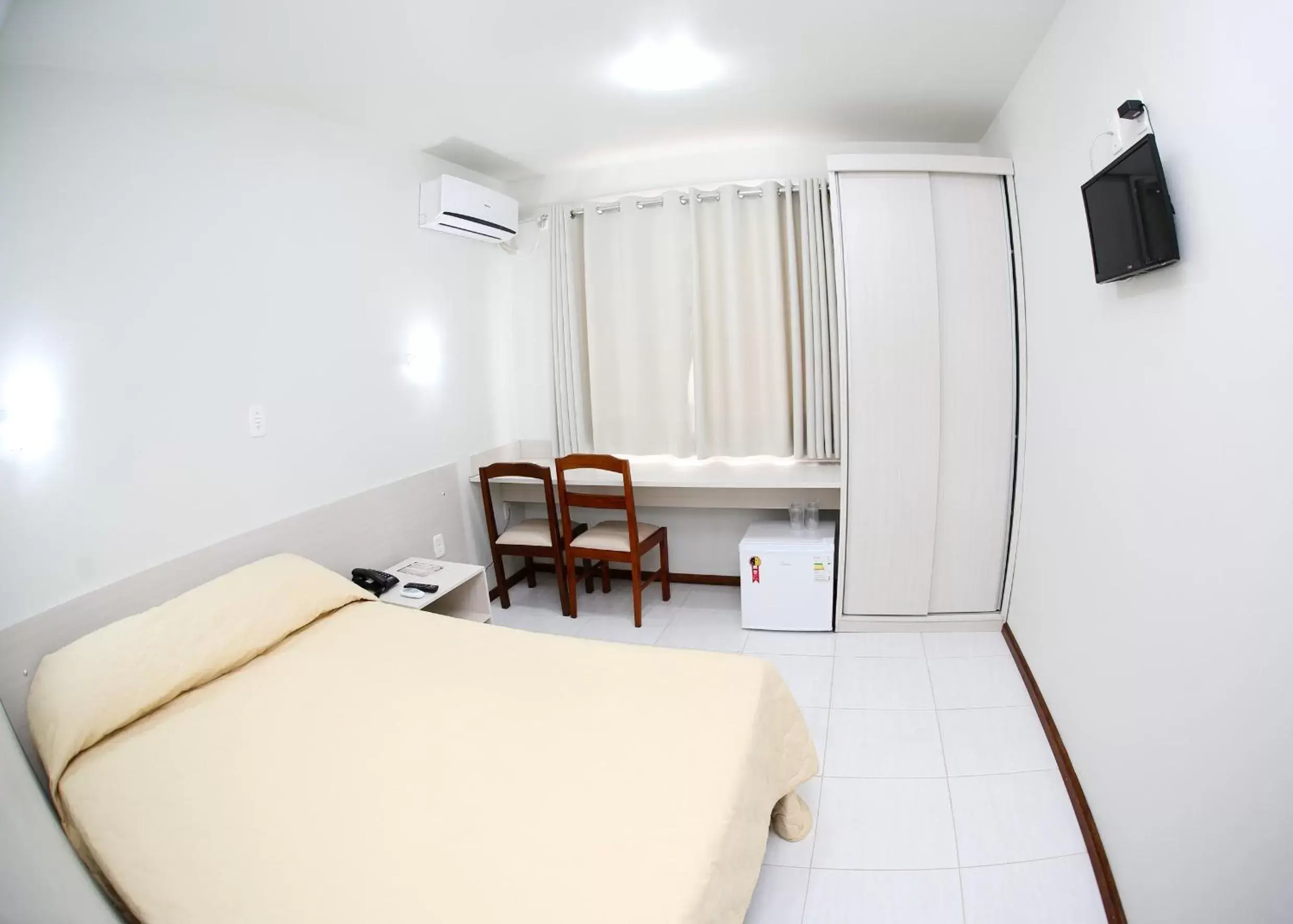 Standard Double or Twin Room in Elsenau Hotel Standard Double or Twin Room in Elsenau Hotel