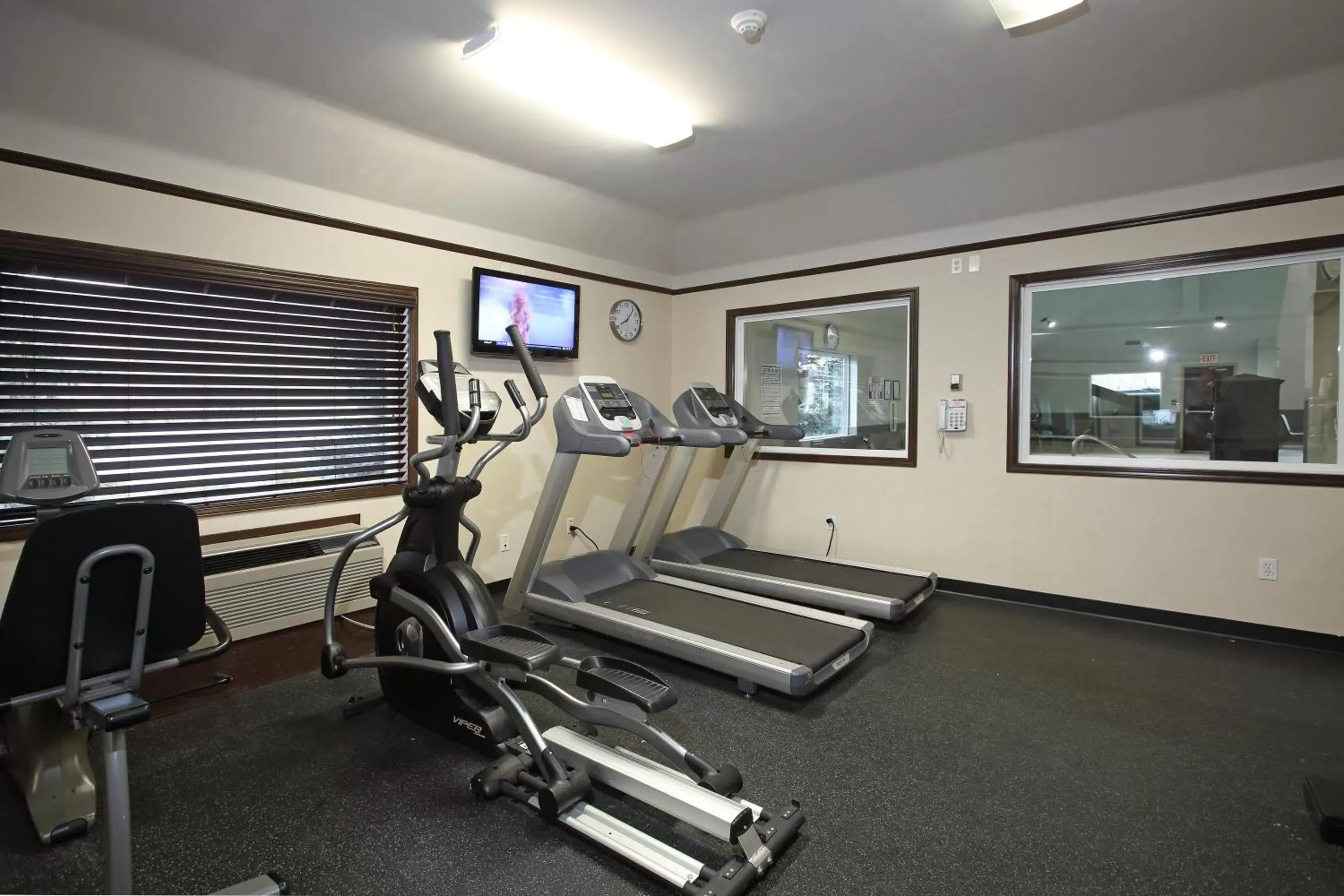 Fitness centre/facilities, Fitness Center/Facilities in Holiday Inn Express Hotel & Suites Vernon, an IHG Hotel