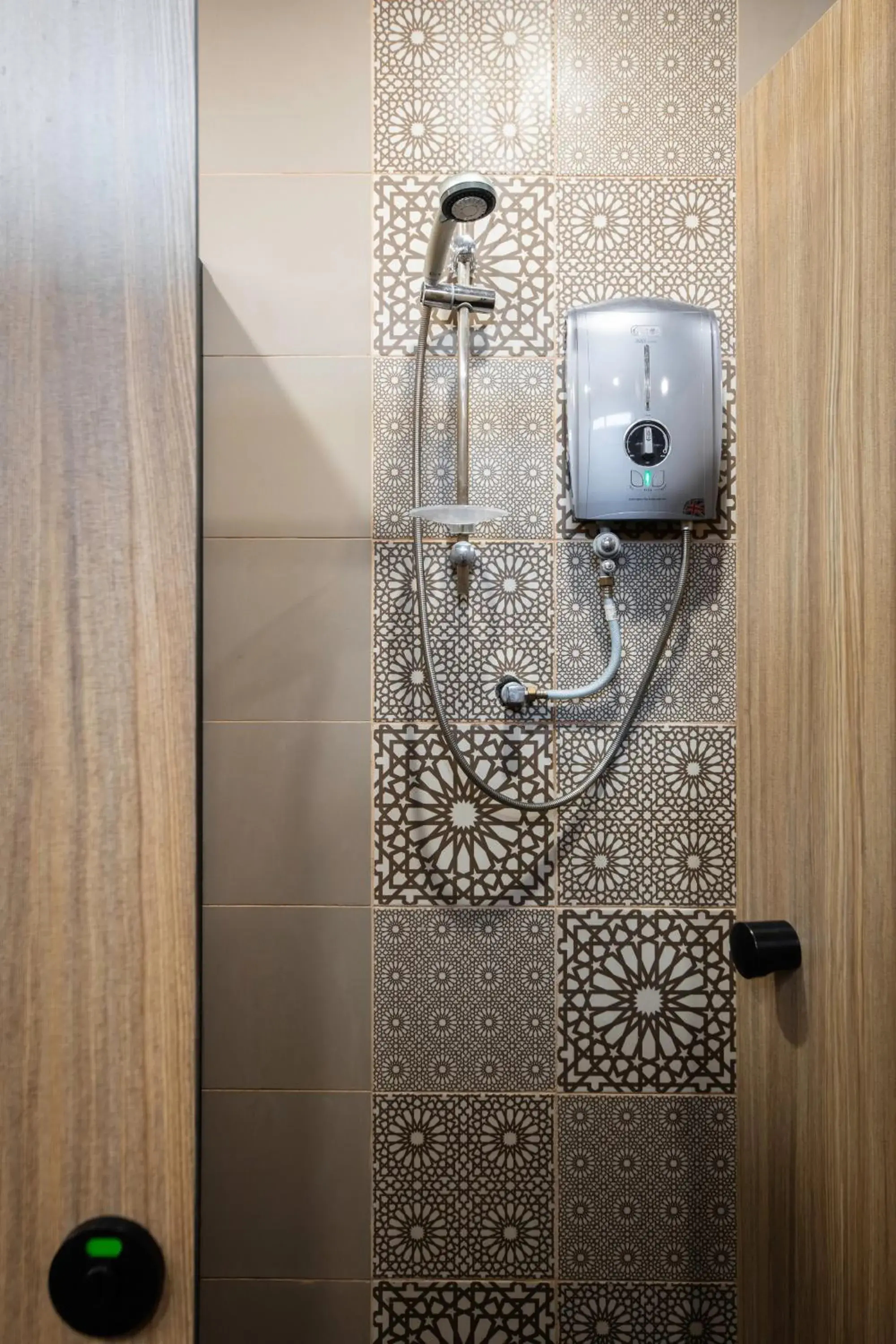 Shower, Bathroom in Kitez Hotel & Bunkz