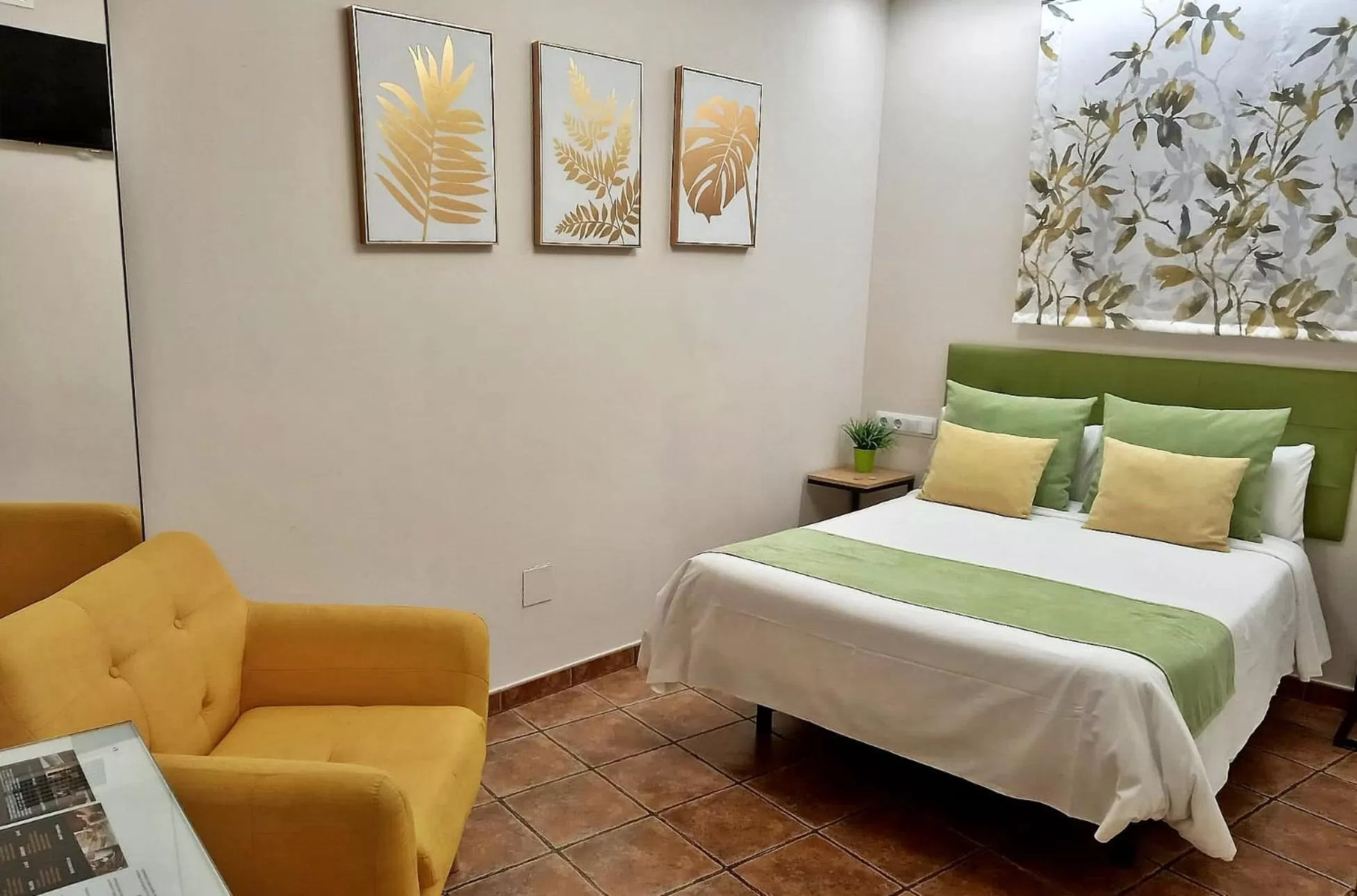 Bedroom, Bed in Hotel Medina de Toledo