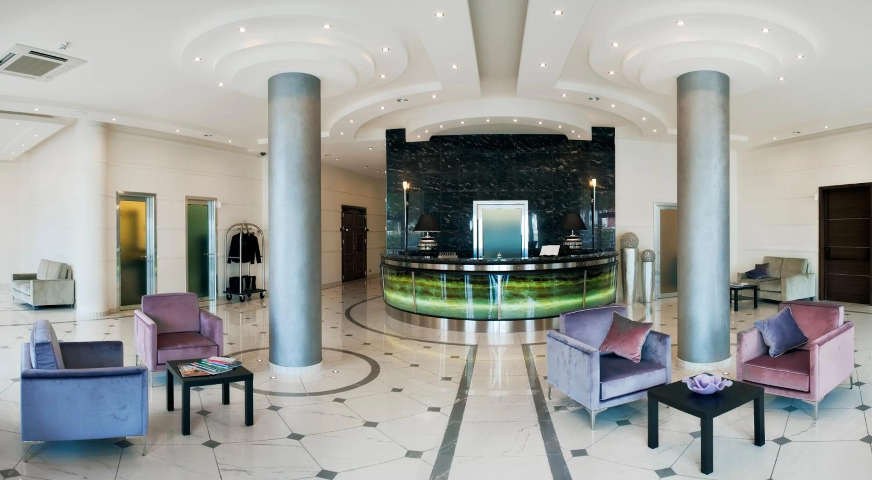 Lobby or reception in Gabri Park Hotel