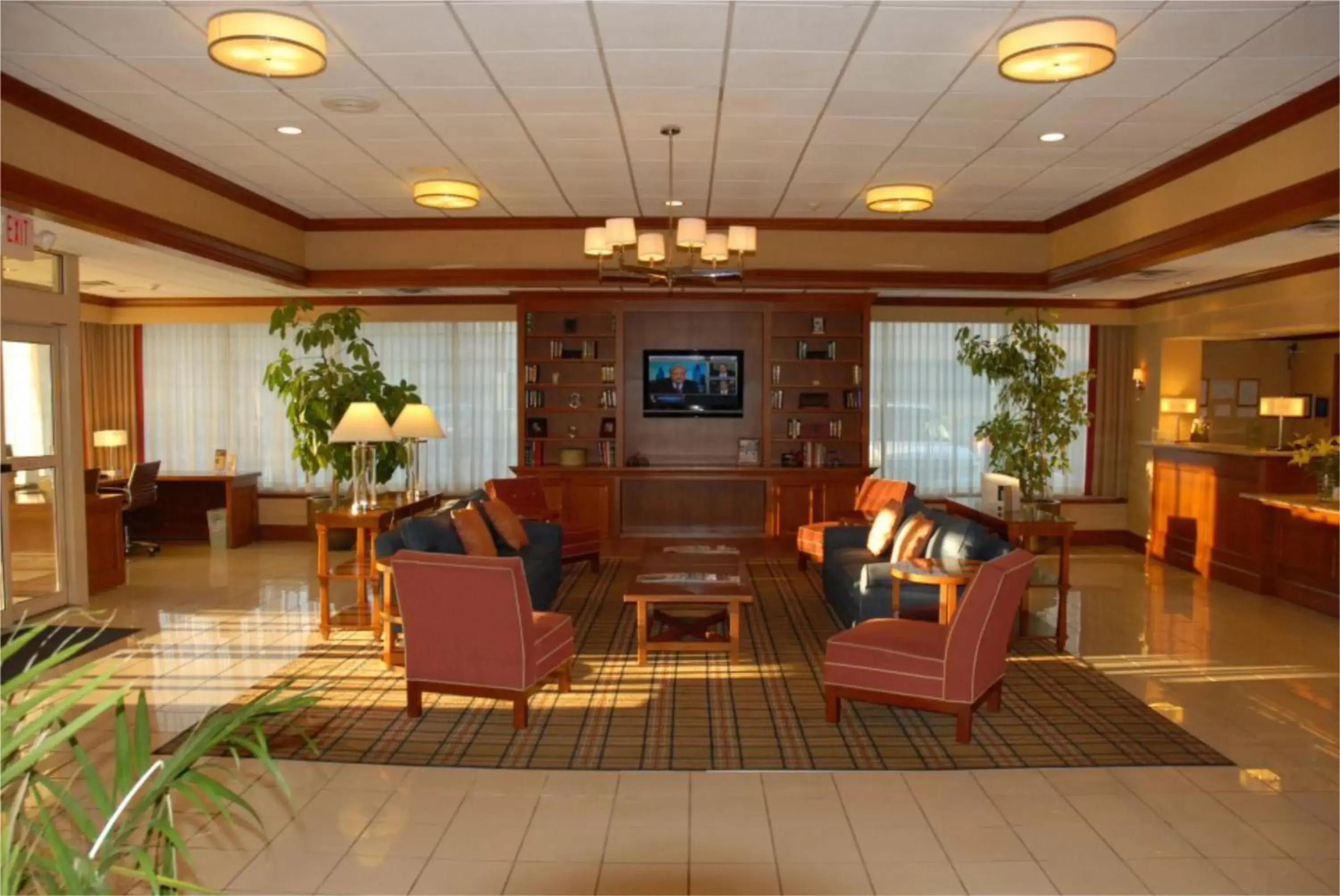 Lobby or reception in Wyndham Garden Manassas