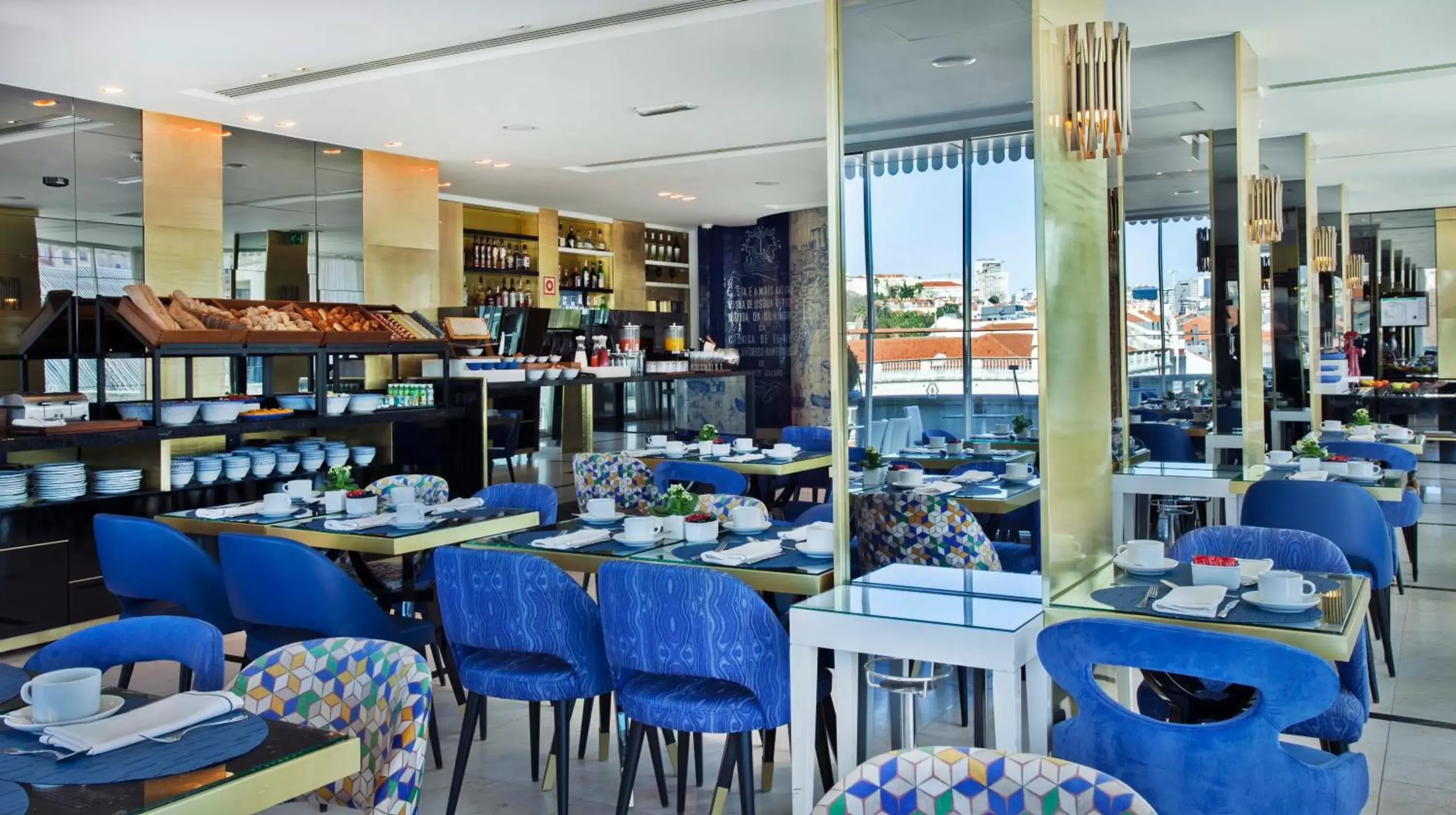 Restaurant/Places to Eat in Altis Avenida Hotel