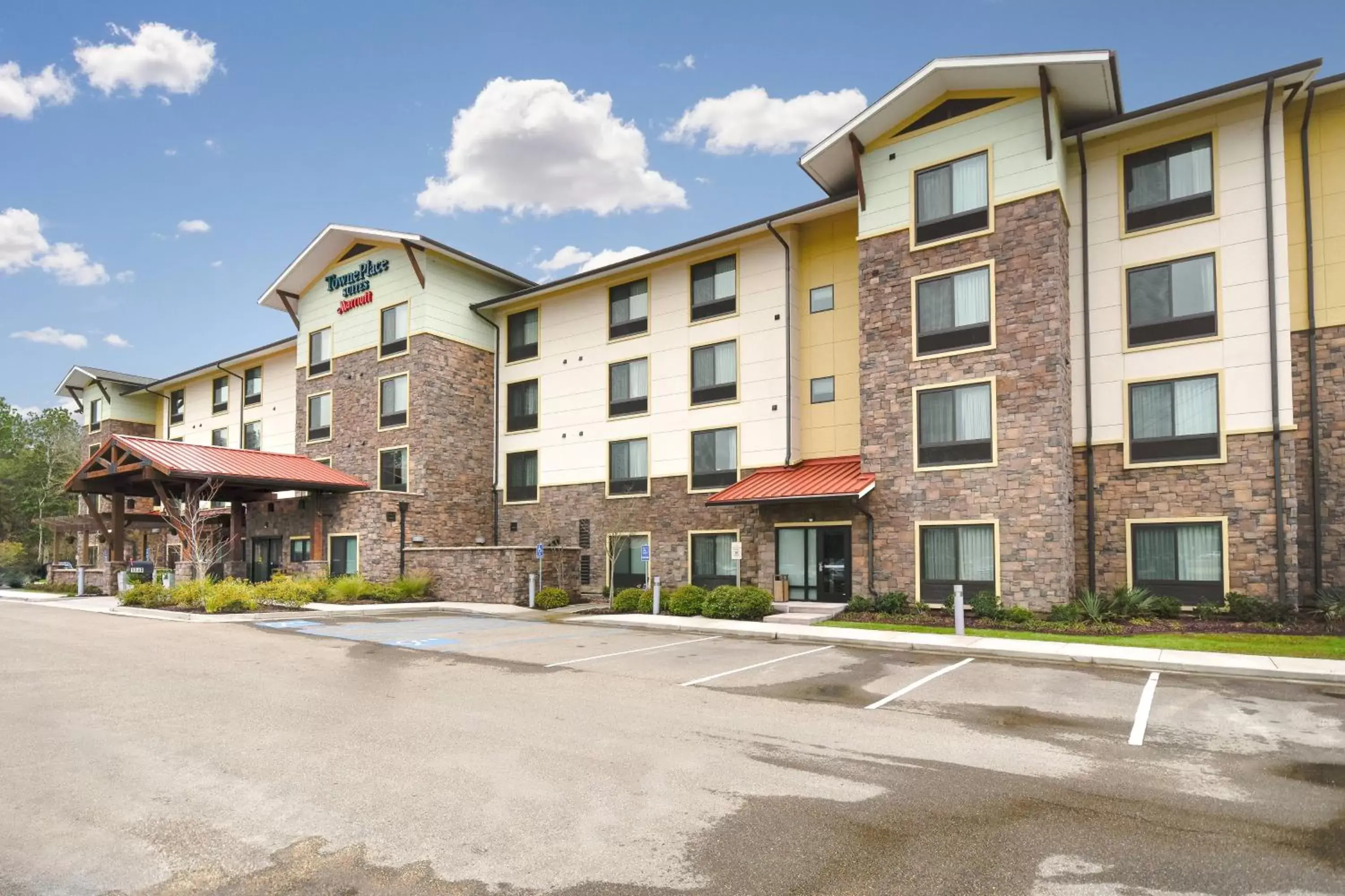Property Building in TownePlace Suites by Marriott Slidell