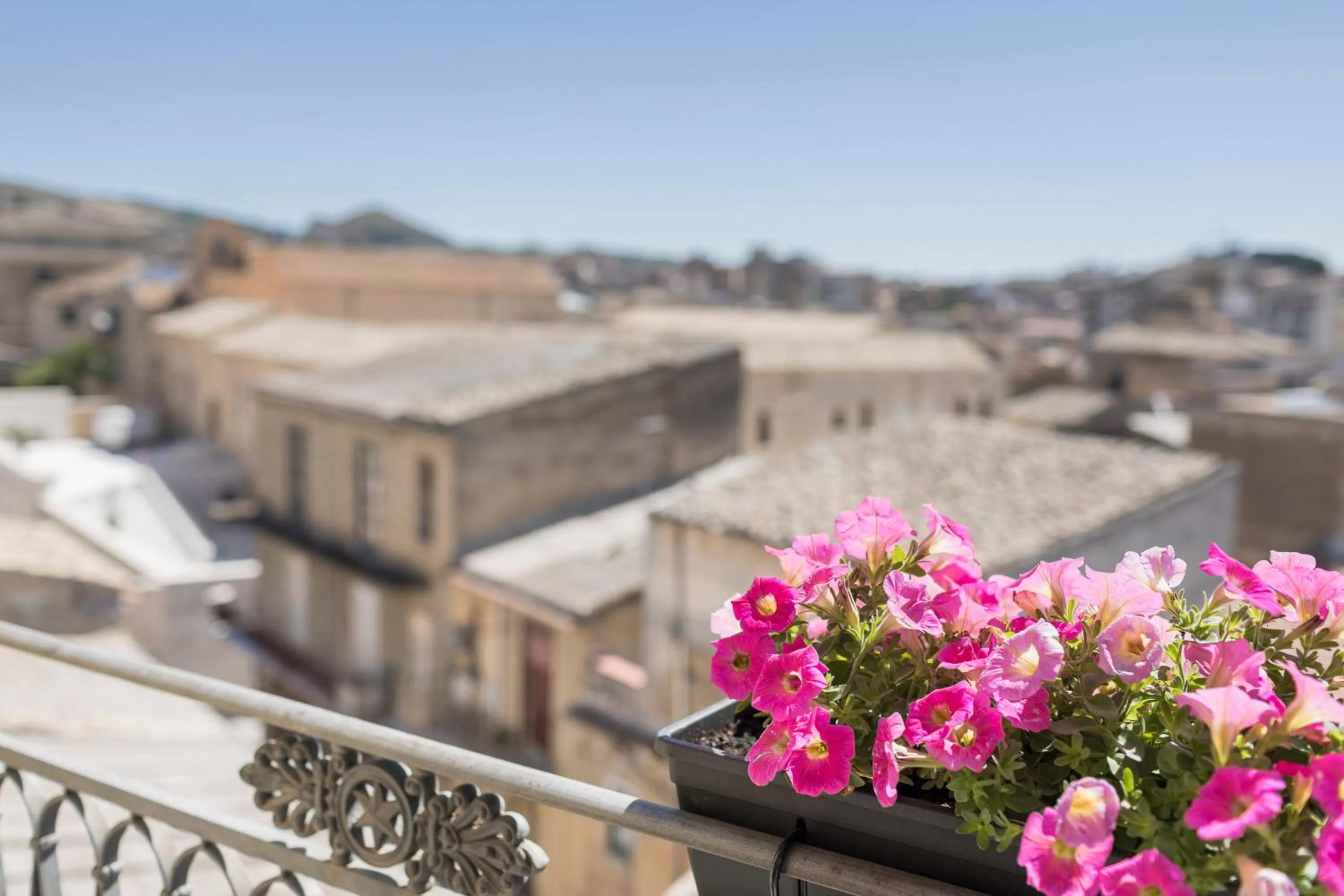 City view in Beatus Suites And Rooms B&B