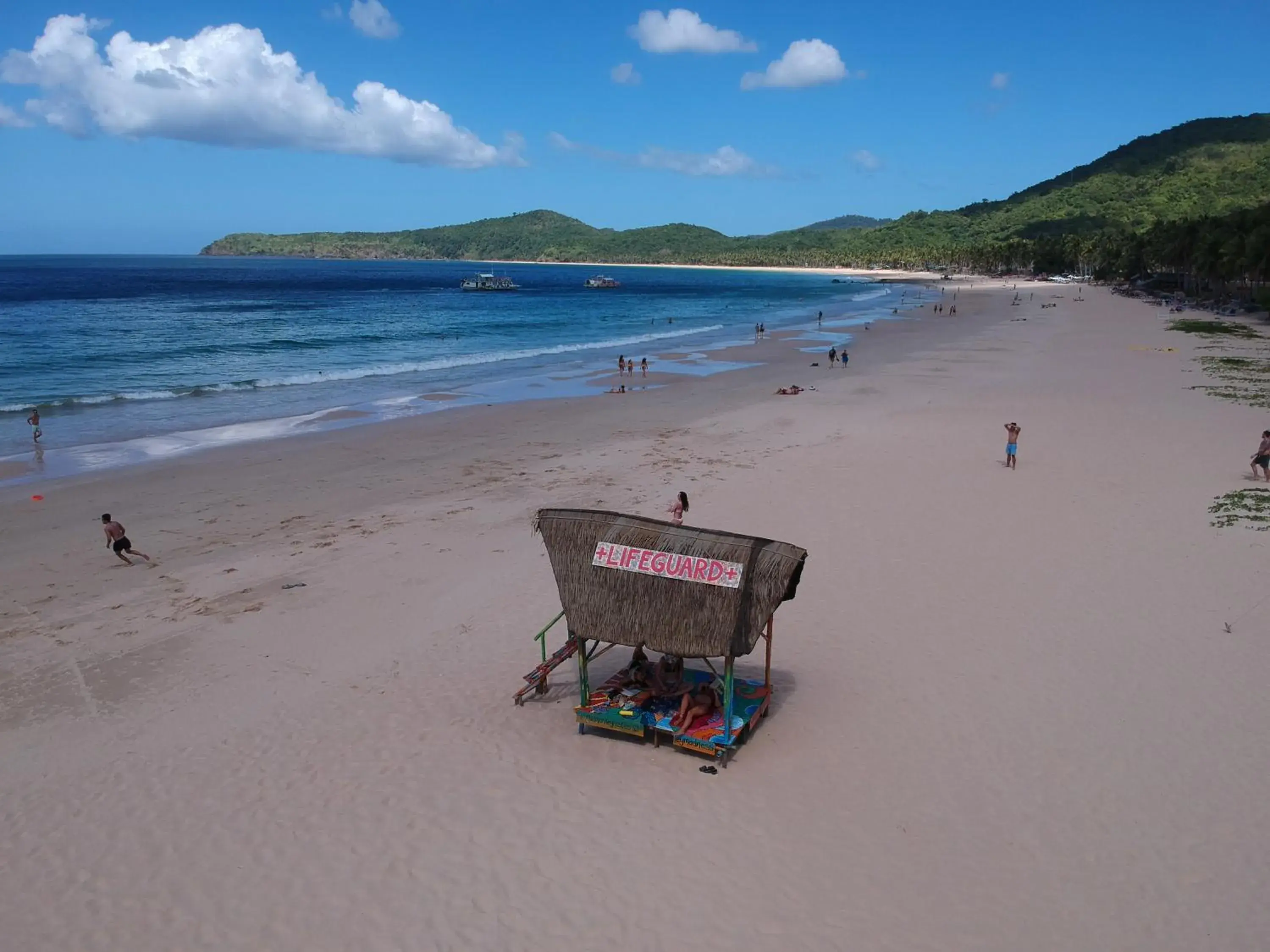 Beach in Mad Monkey Hostel Nacpan Beach